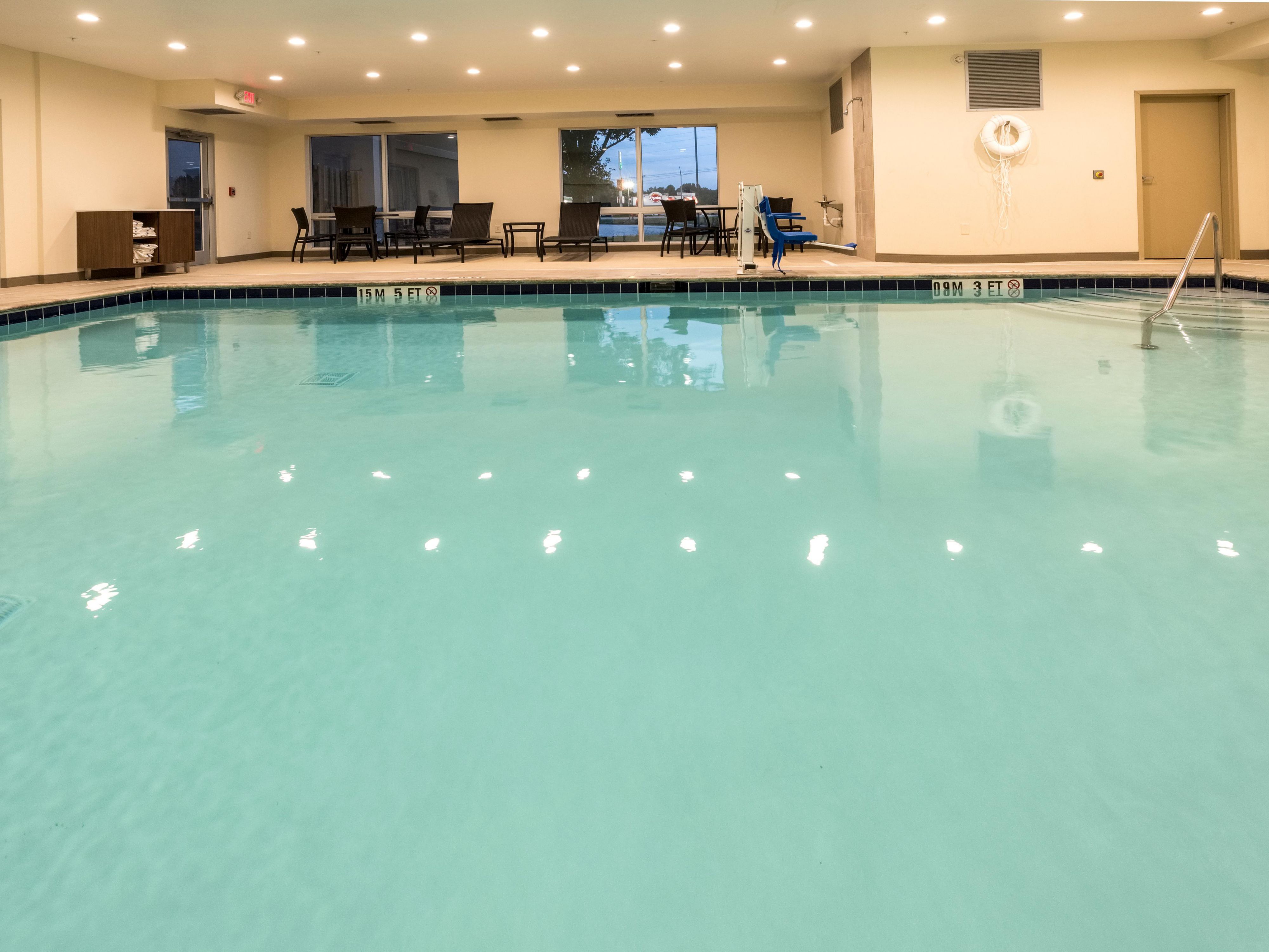 After a workout in our state-of-the-art health club, relax and recharge at our indoor pool. Our heated pool is open daily from 6:00 AM to 10:00 PM, offering a refreshing way to unwind and focus on your health and wellness during your stay.
