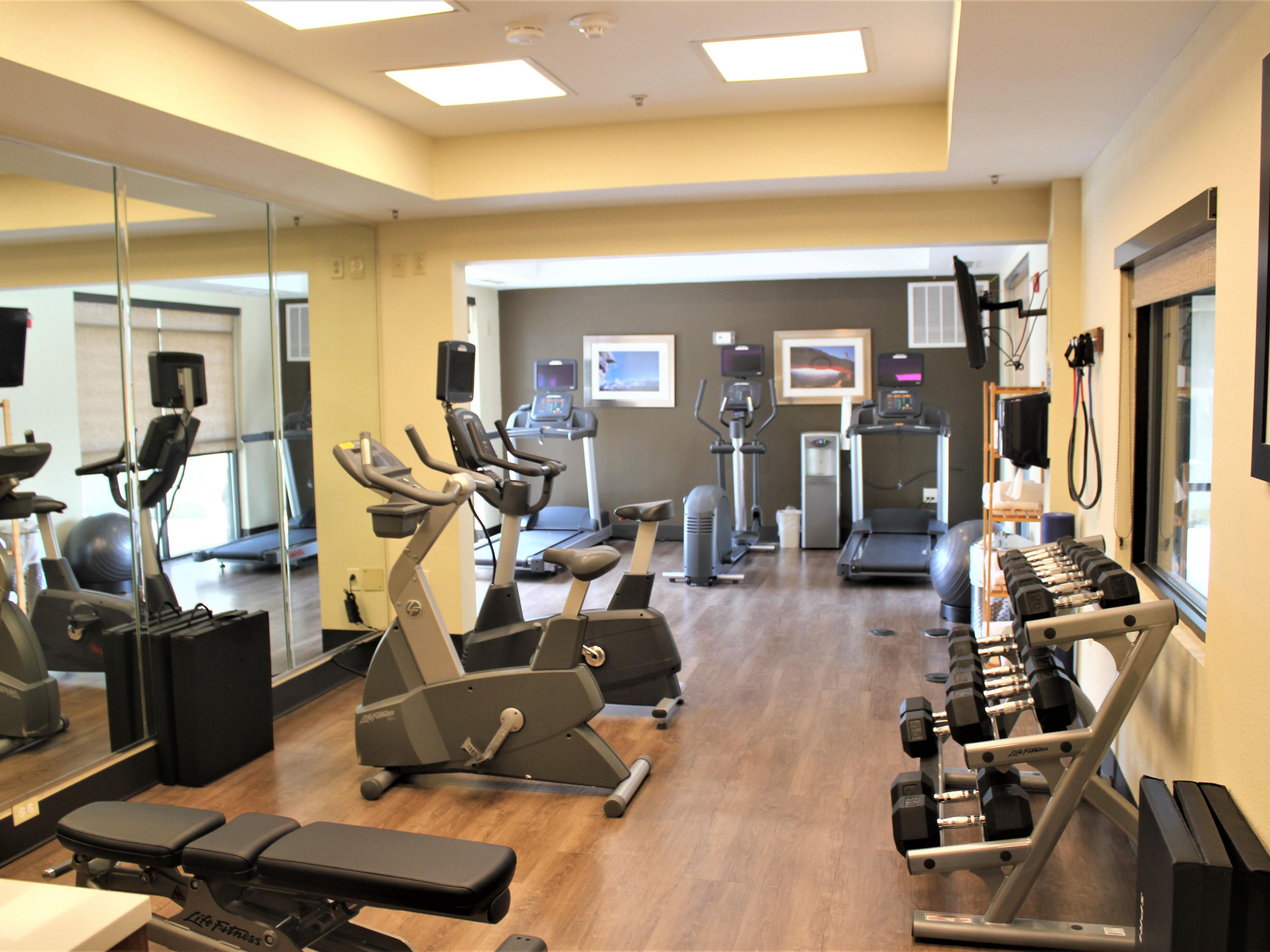 Stay active with our well-equipped fitness center, featuring a treadmill, stationary bike, and stair stepper. Whether you're starting your day or winding down, maintaining your workout routine has never been easier.
