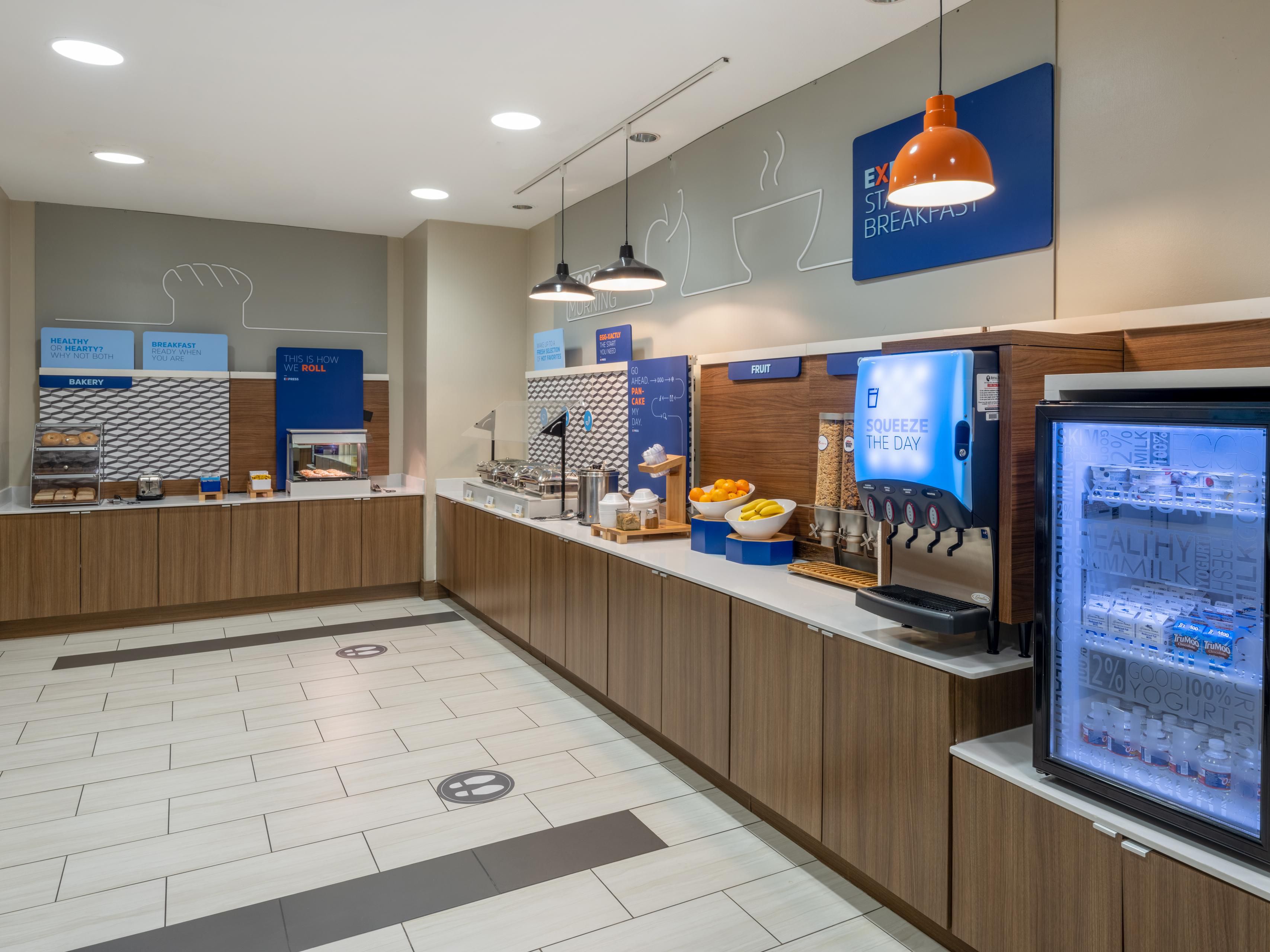 Fuel your day with our complimentary Express Start™ Breakfast buffet from 6:30 AM – 9:30 AM. Enjoy hot and cold selections like classic scrambled eggs and sausage, oatmeal, signature cinnamon rolls, cereal, yogurt, and fruit. Complement your meal with a freshly brewed cup of coffee.