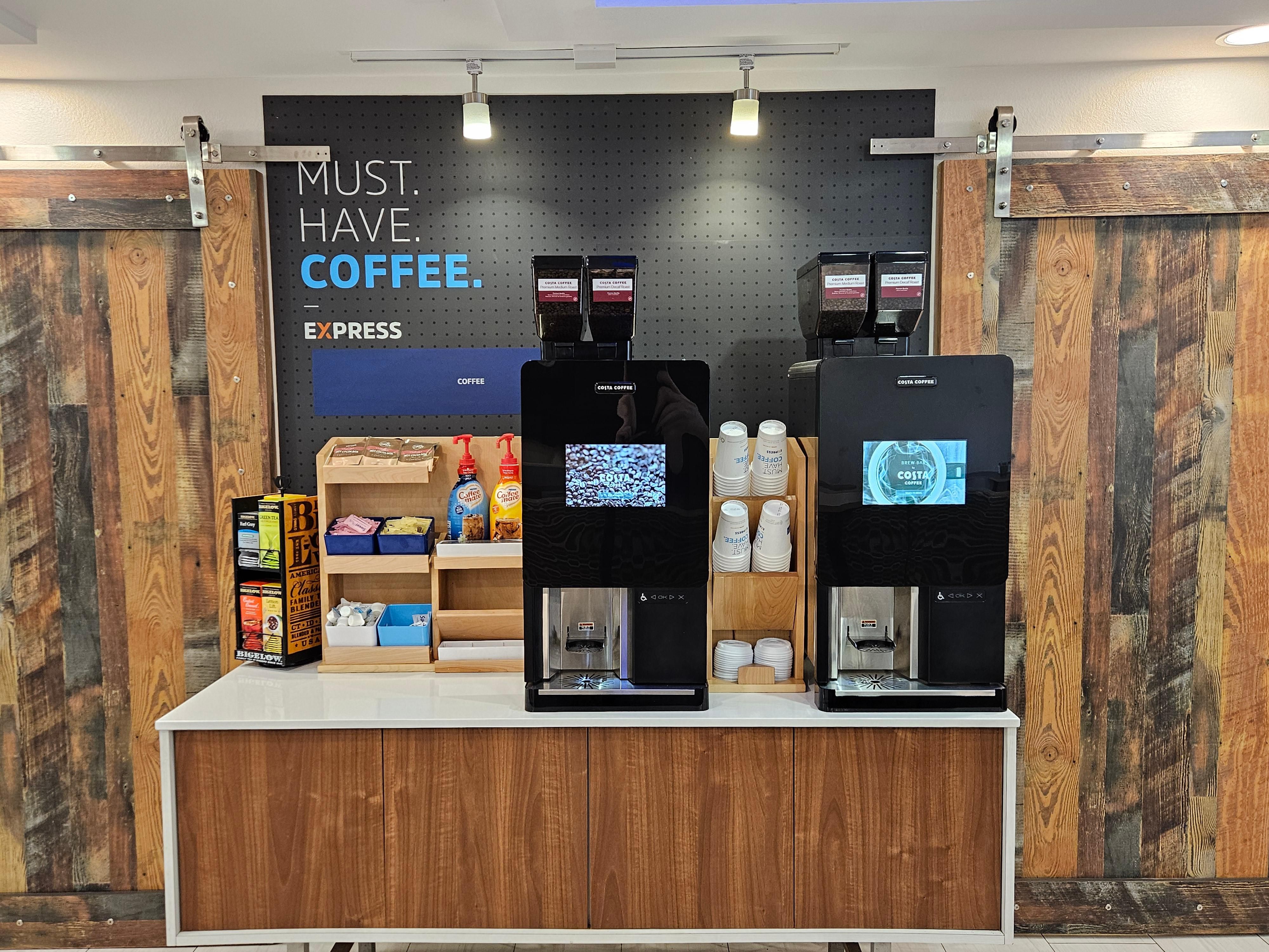 Savor the taste of freshly brewed coffee around the clock with our new bean-to-cup coffee machine, available 24/7 in the lobby. Elevate your stay with us and relish every sip of our exceptional coffee!