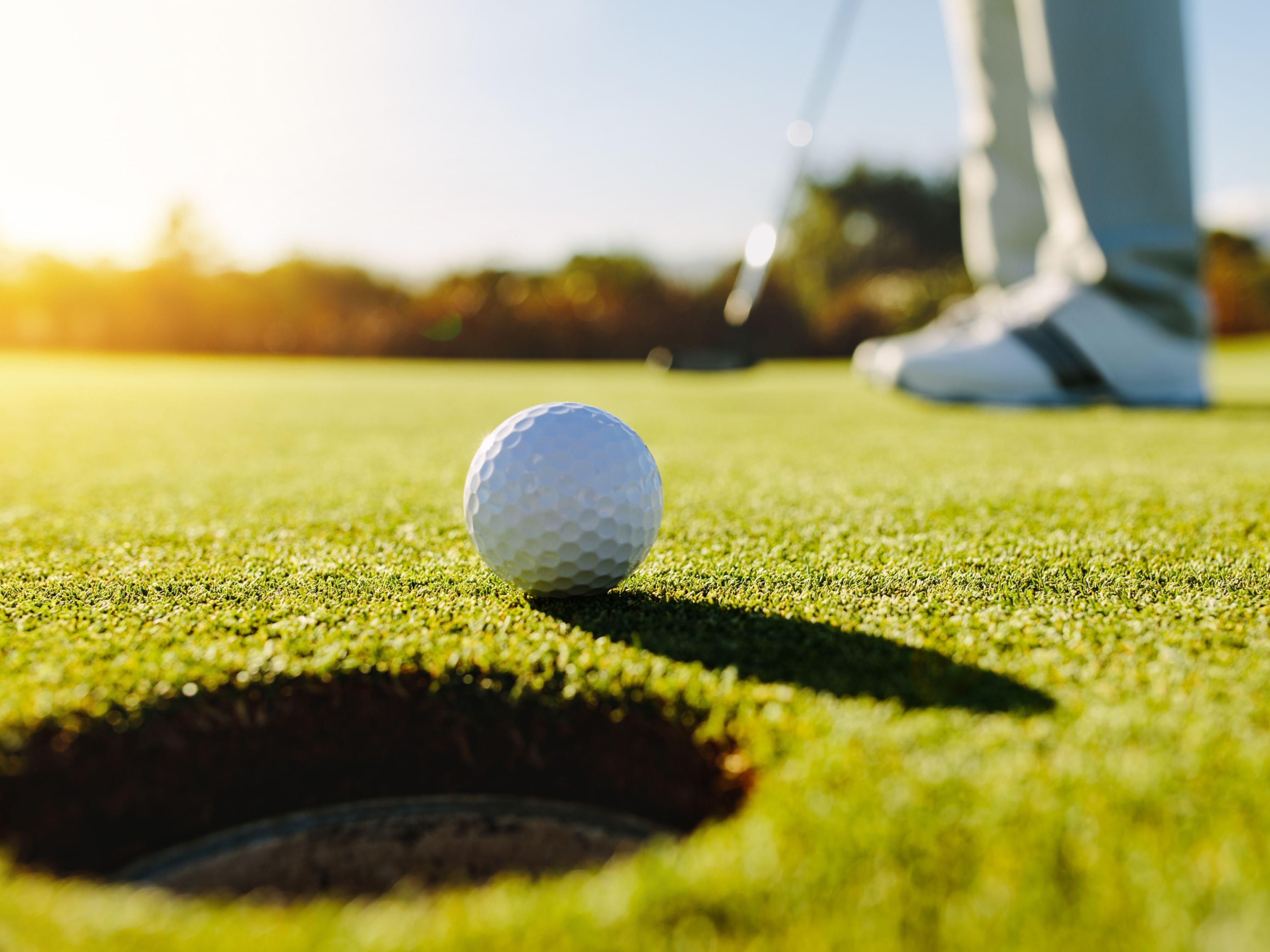 Prepare yourself for an unparalleled golfing experience. Our course is a pleasure for golfers of any skill level to play. The Drayton Valley Golf Club will challenge you while providing a relaxing, picturesque backdrop.