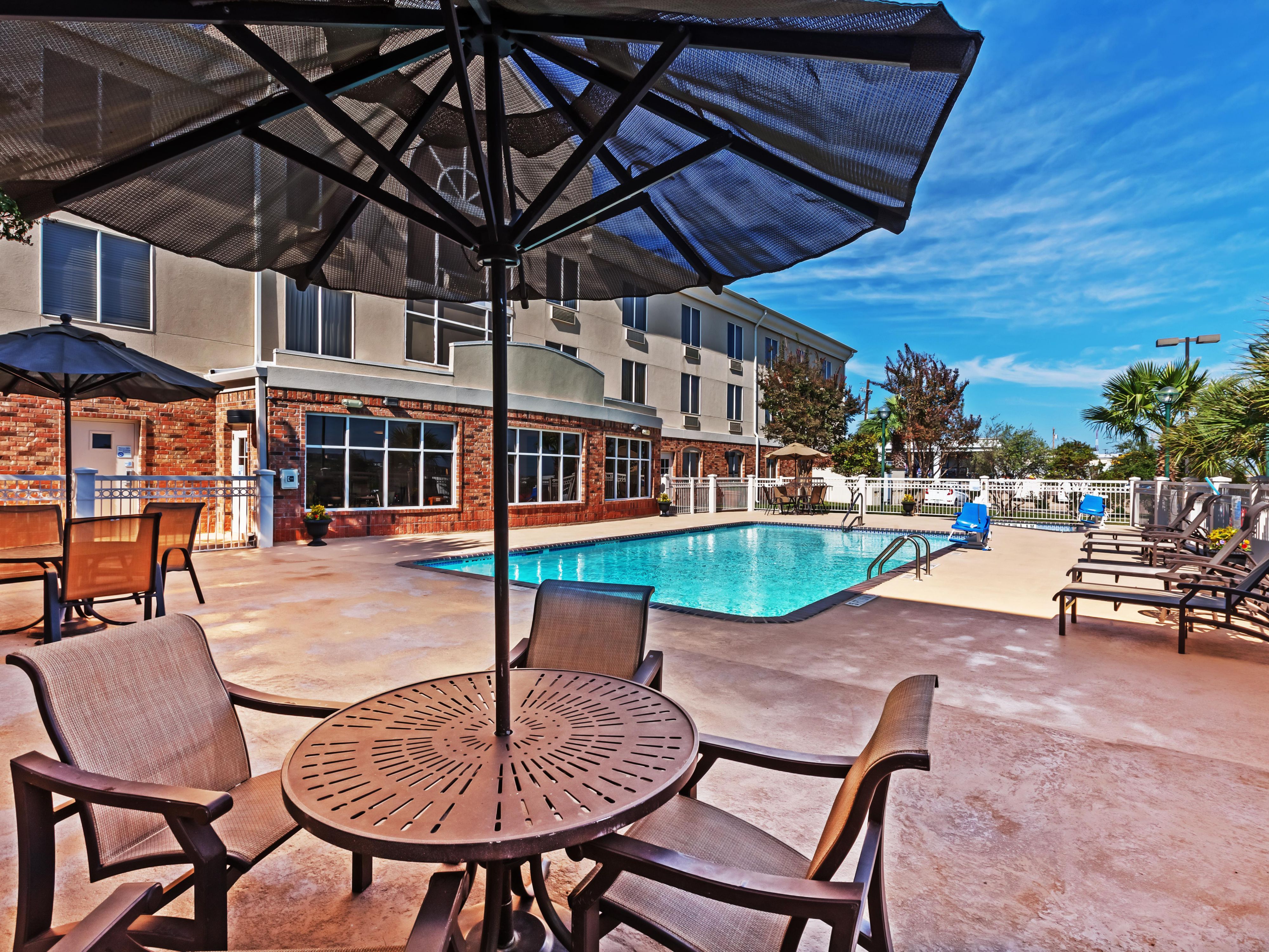 No stay at the Holiday Inn Express & Suites Eagle Pass would be complete without going for a dip in our outdoor pool! Keep the kids entertained when you're not out exploring, or just enjoy a relaxing soak. 