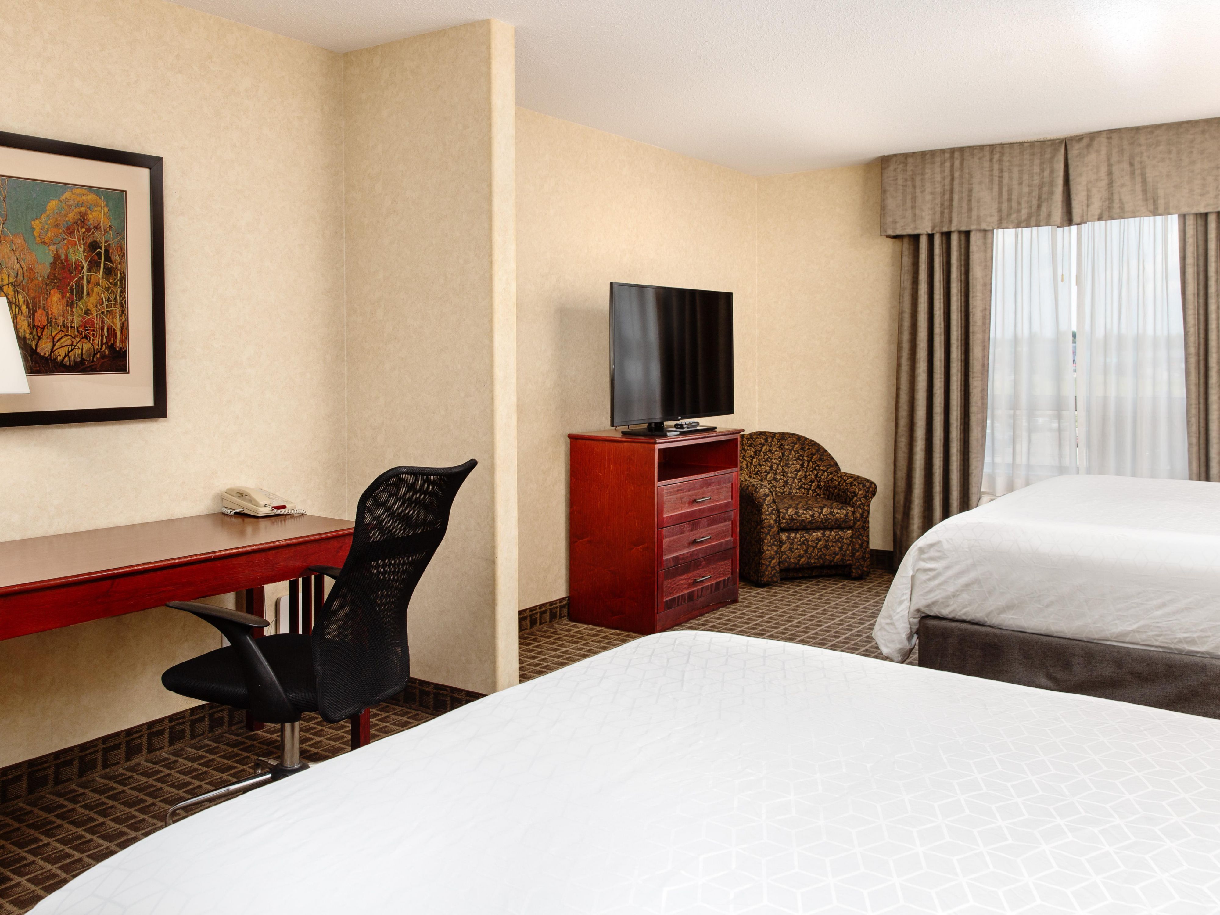 1 King 1 Queen Suite