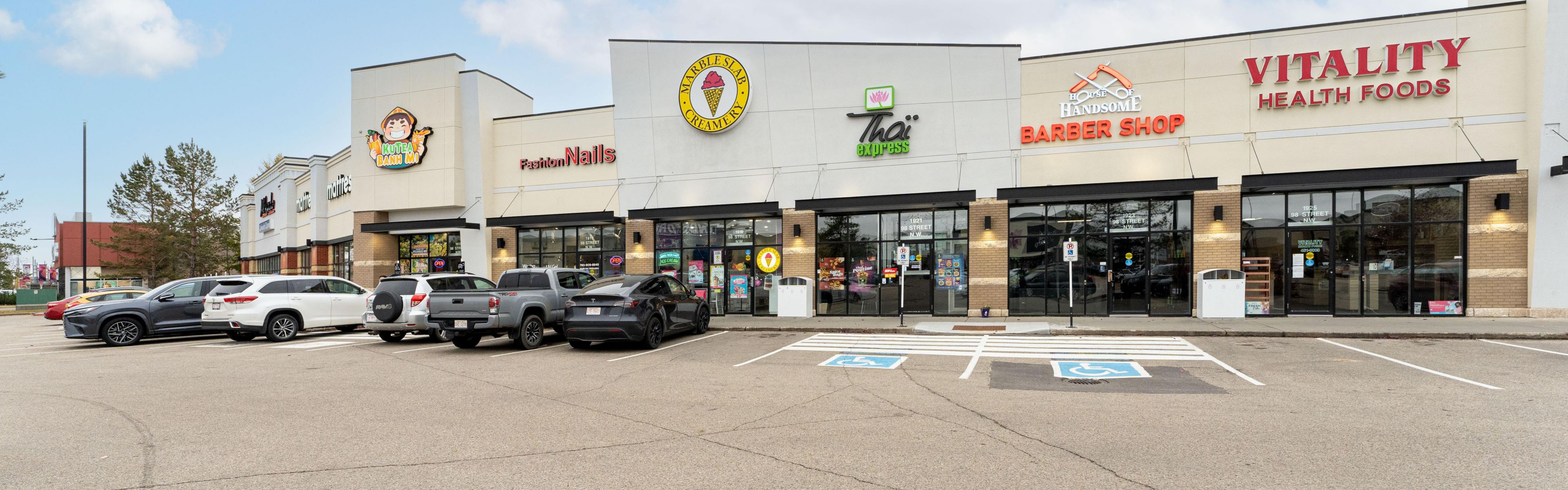 South Edmonton Common