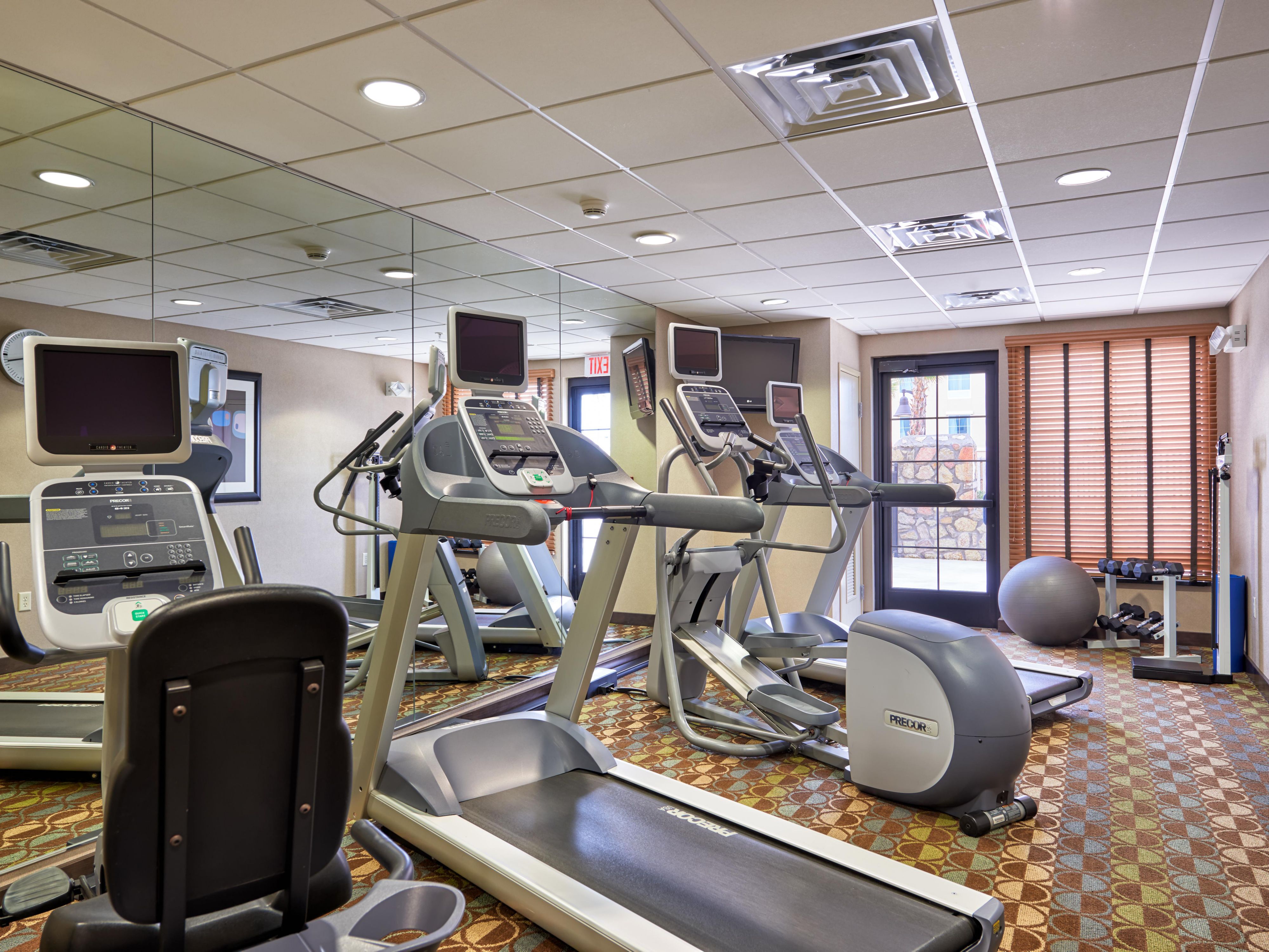 Don't get out of your fitness routine when traveling. Stay on top of your health and wellness regimen during your stay with access to our 24-hour fitness center.