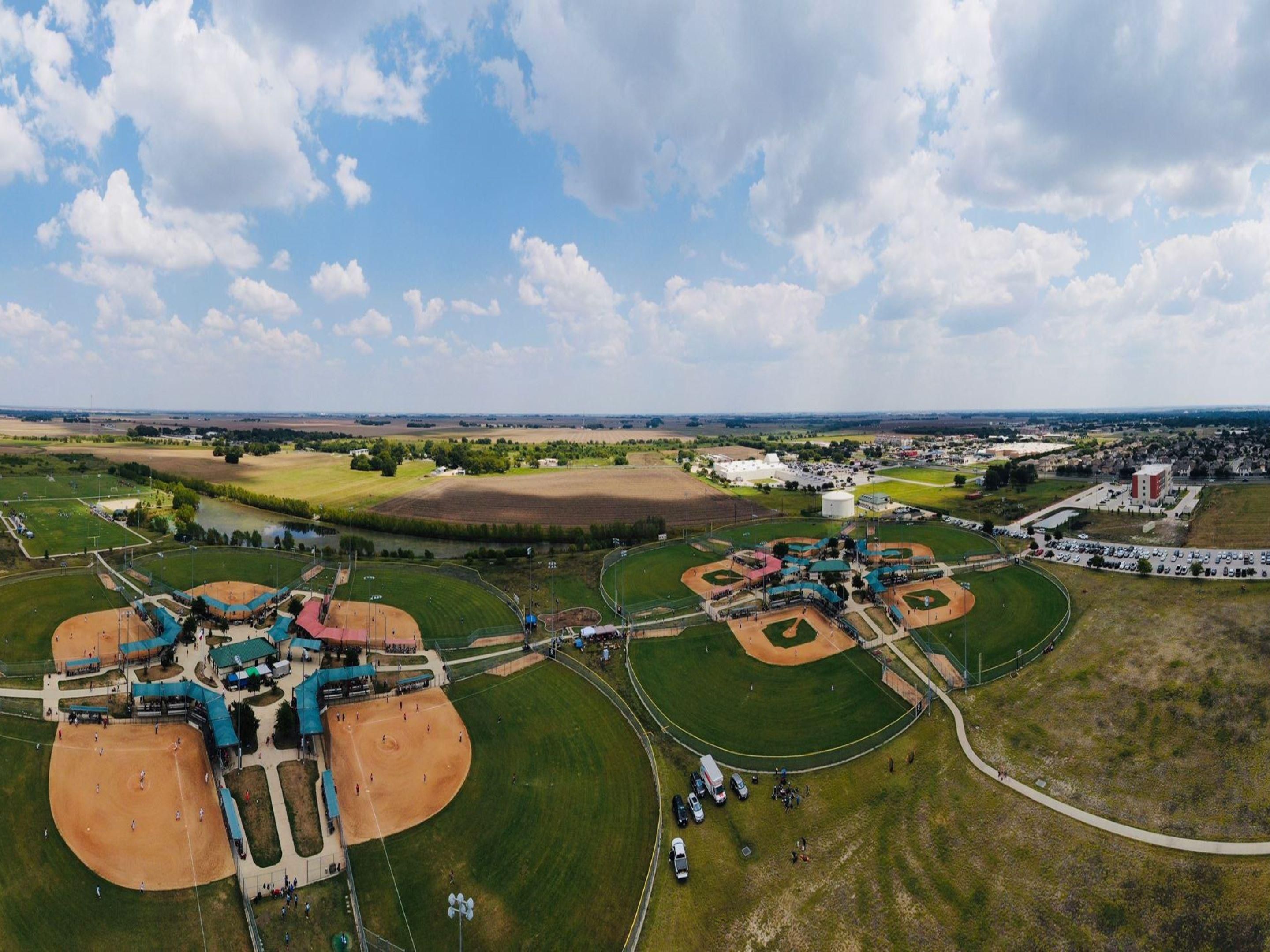 Coming into town for a tournament at Taylor Regional Park & Sports Complex? Stay at the Holiday Inn Express Elgin, TX. Offering great rates and only 20 miles from the complex. We look forward to the possibility of hosting your team.