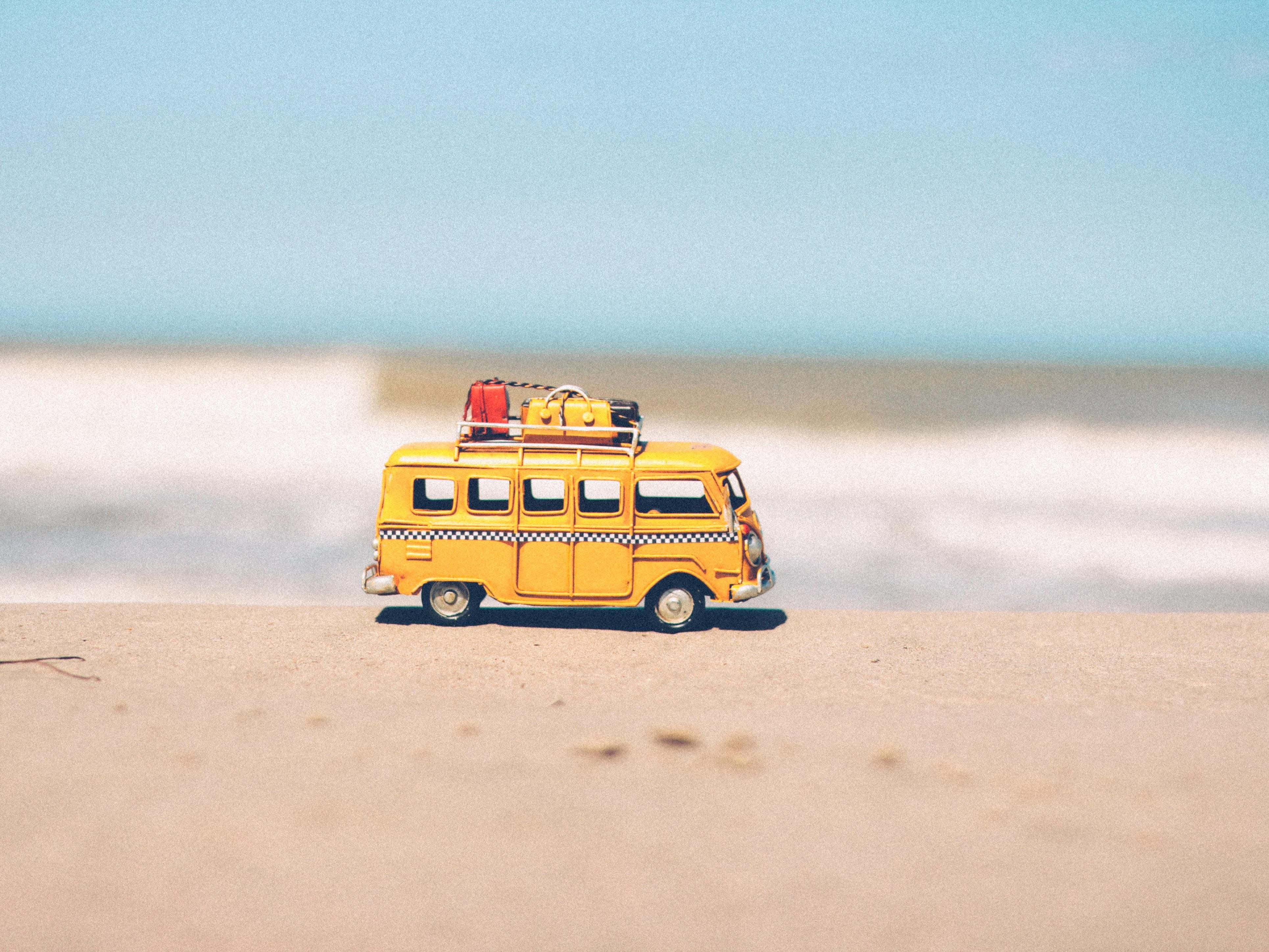 Holiday Inn Express has an extra parking lot with plenty of space for semi-truck trailers and RVs.