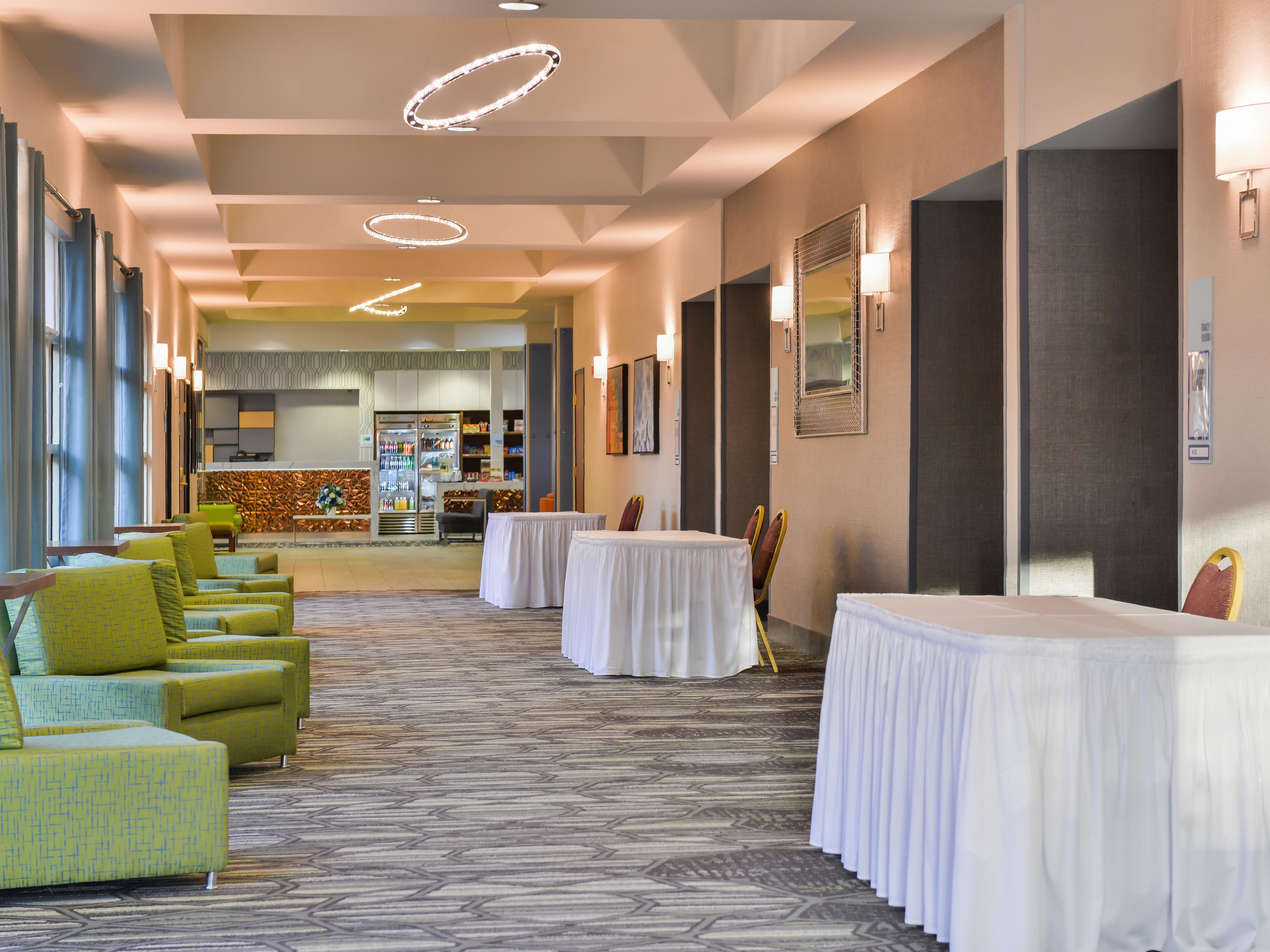 Book the largest hotel event space in Elk Grove! With 3900 sq. ft. of meeting space, we can accommodate meetings of up to 90 people while maintaining physical distancing protocols for your attendees. Full, customizable catering menu with vendors list available to bring your event to life. Right off HWY 99 and Laguna Blvd.