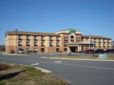 Holiday Inn Express & Suites Exmore - Eastern Shore in Exmore, Virginia