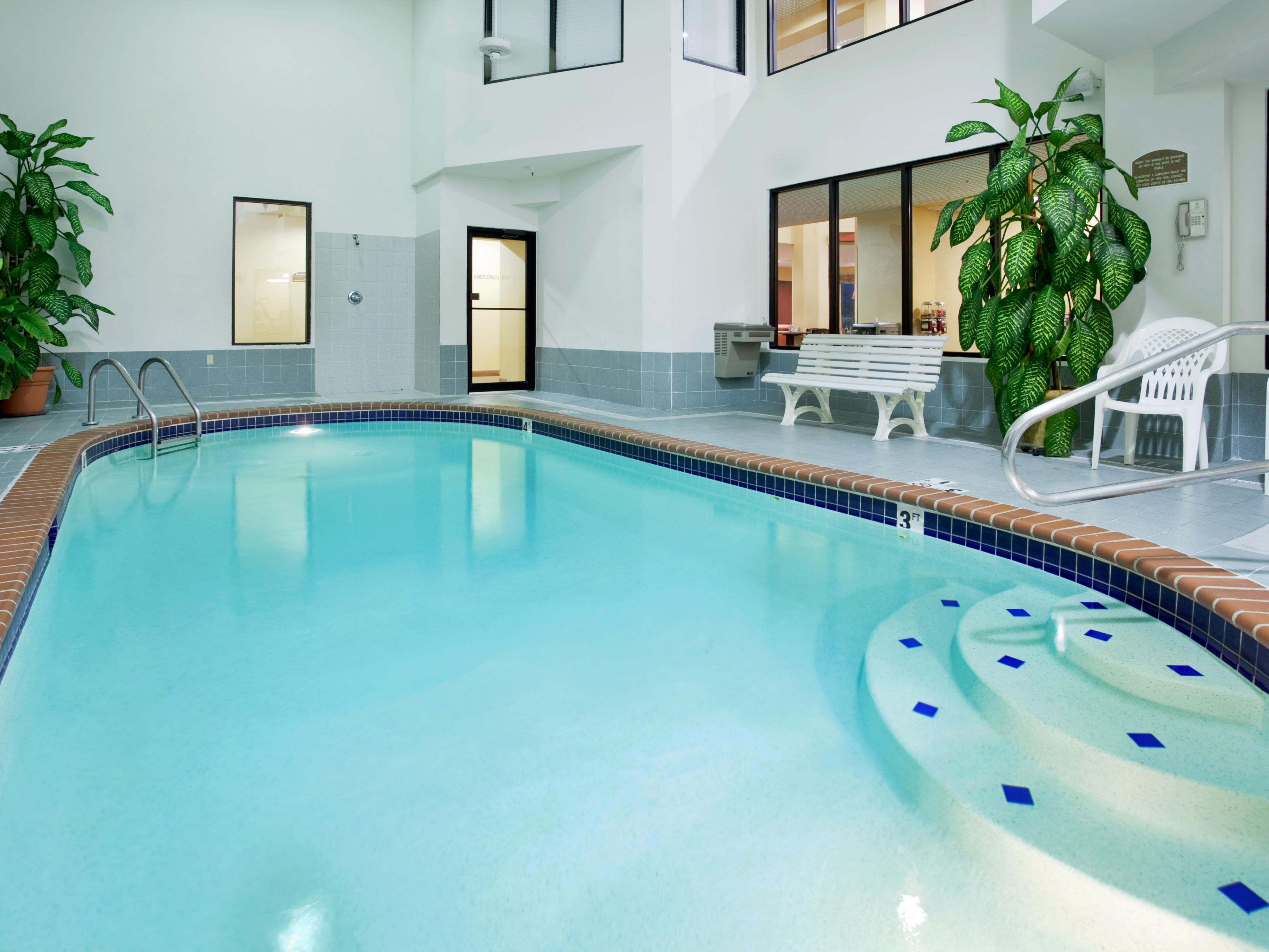 Fenton Hotel Swimming Pool