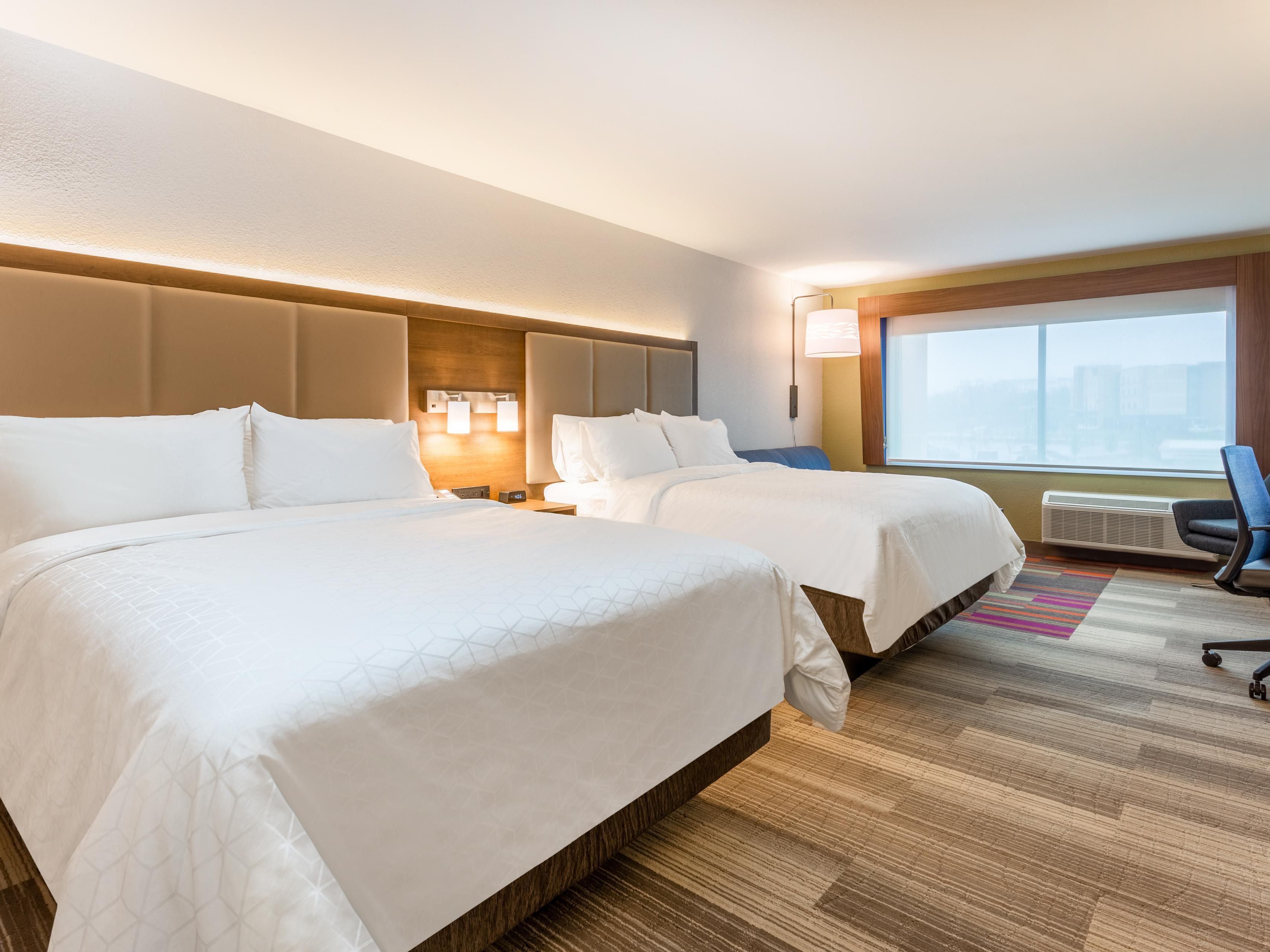 2 Bed Suite Nonsmoking 