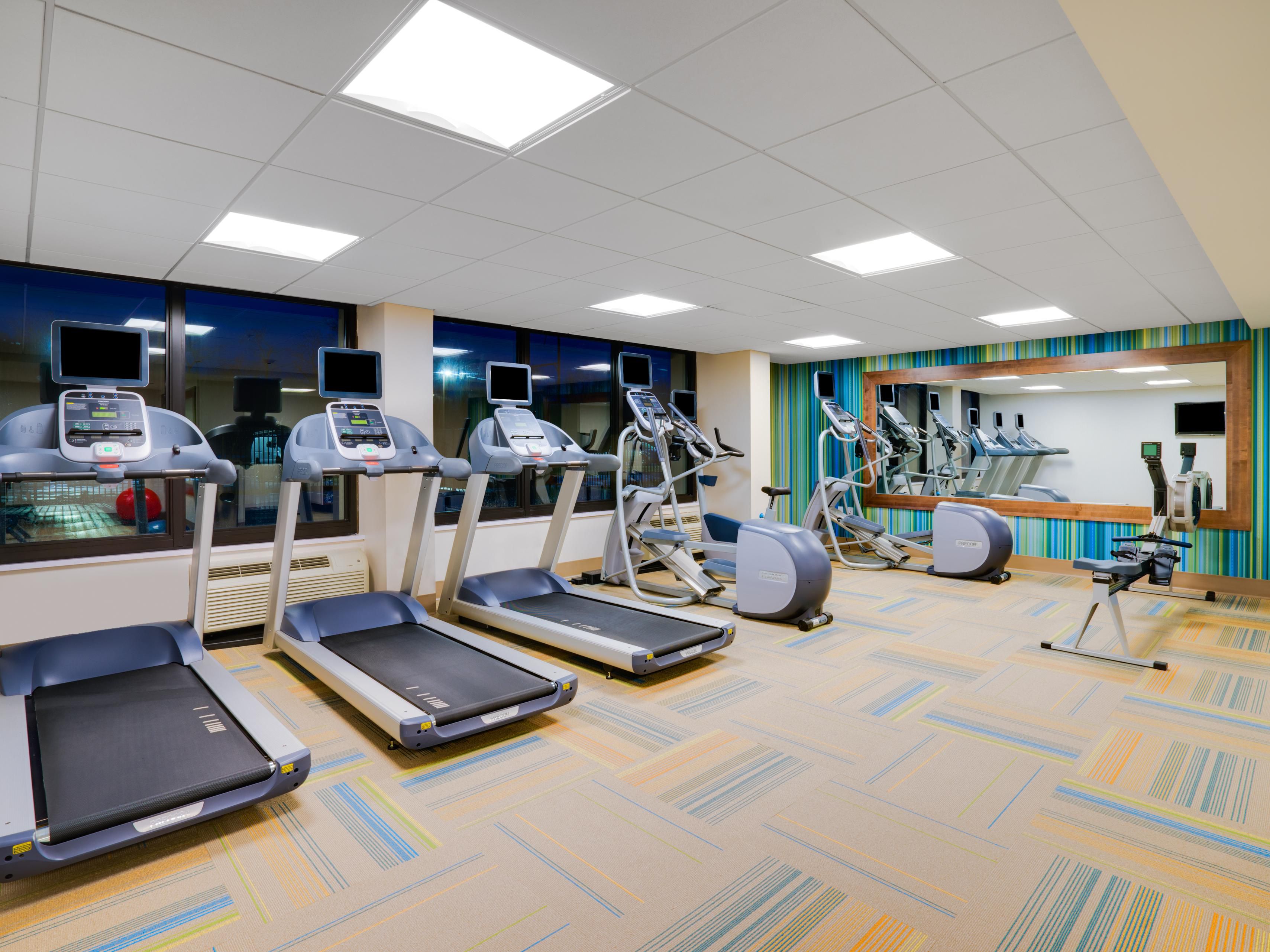 Stay active and energized at our state-of-the-art Fitness Center, open 24 hours. Our facility is equipped with the latest cardio machines, free weights, and resistance equipment to help you maintain your workout routine while traveling. Whether you’re looking to break a sweat or simply stretch out, our fitness center has everything you need.