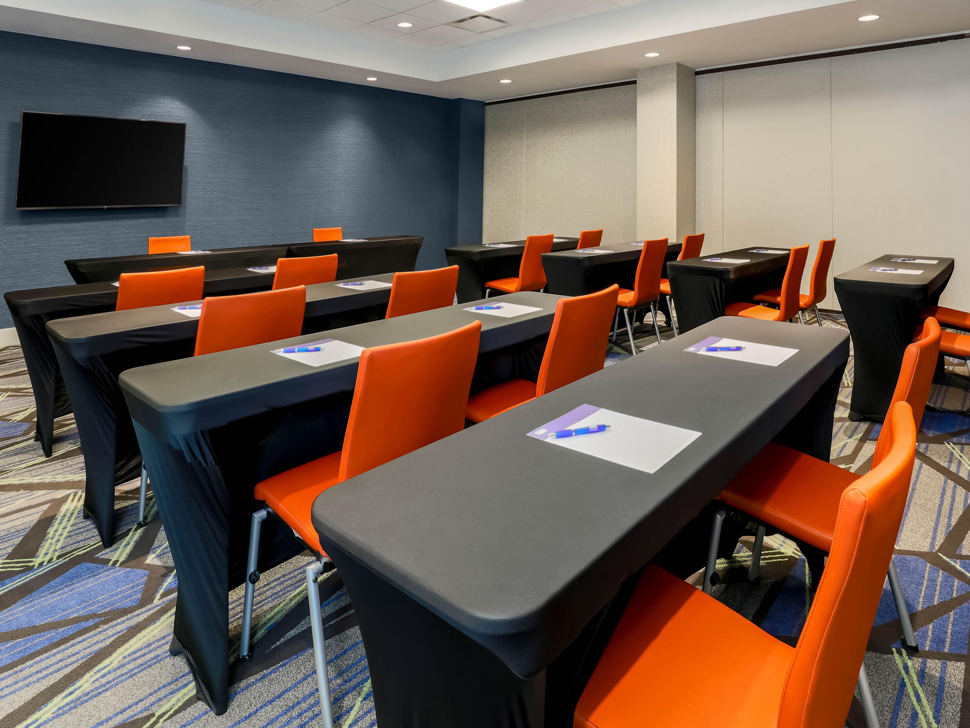 Host business meetings, weddings, or social gatherings in our 1,700 sq ft newly renovated meeting room for up to 80 guests. We offer catering options, AV equipment, and personalized services to ensure that your event is exceptional!
