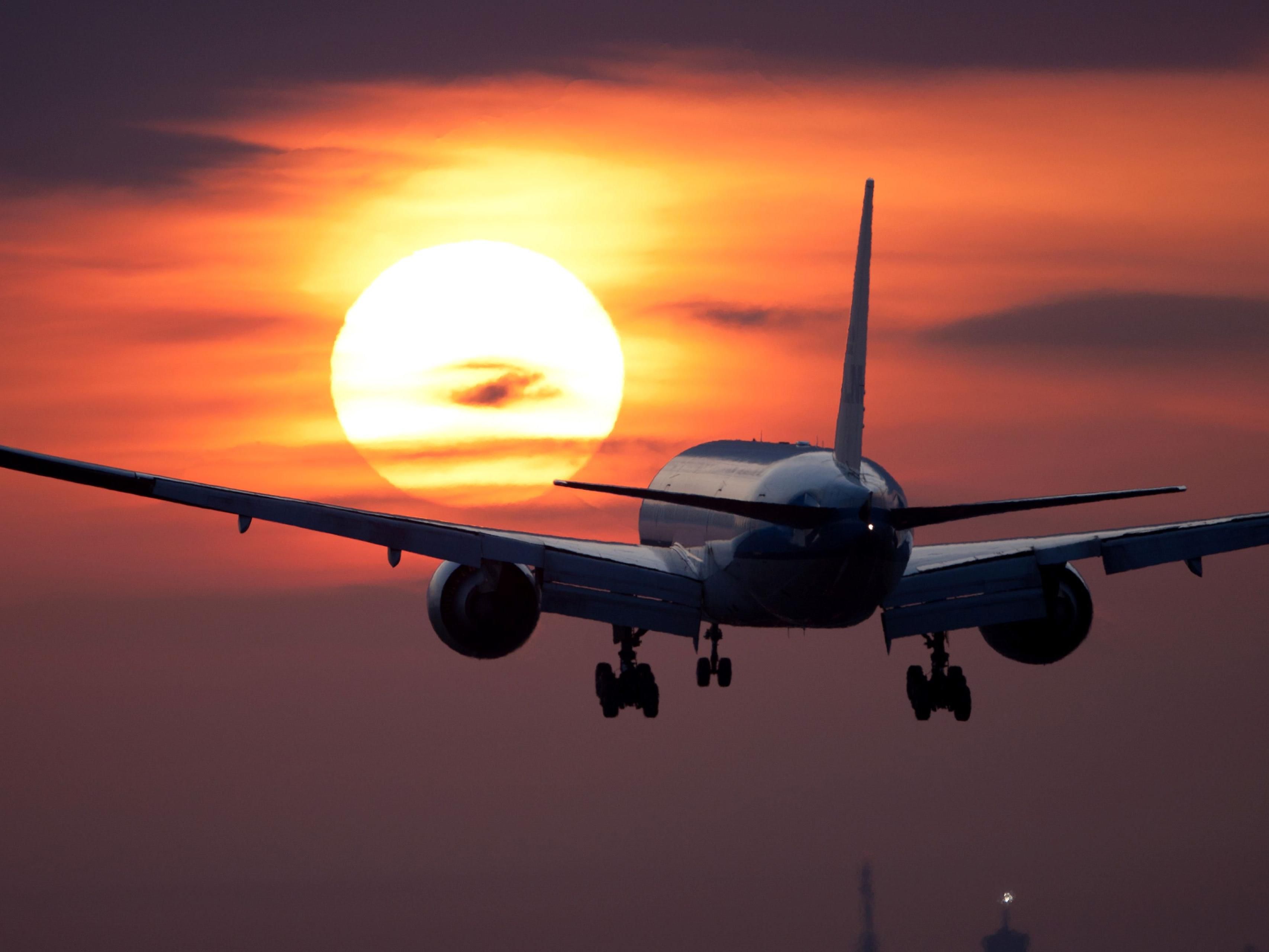 We are located conveniently off of M-6, which has easy access to I-96 and US 131, south of the Gerald R Ford International Airport.  Enjoy the ease of being 2.1 miles to your next destination.  