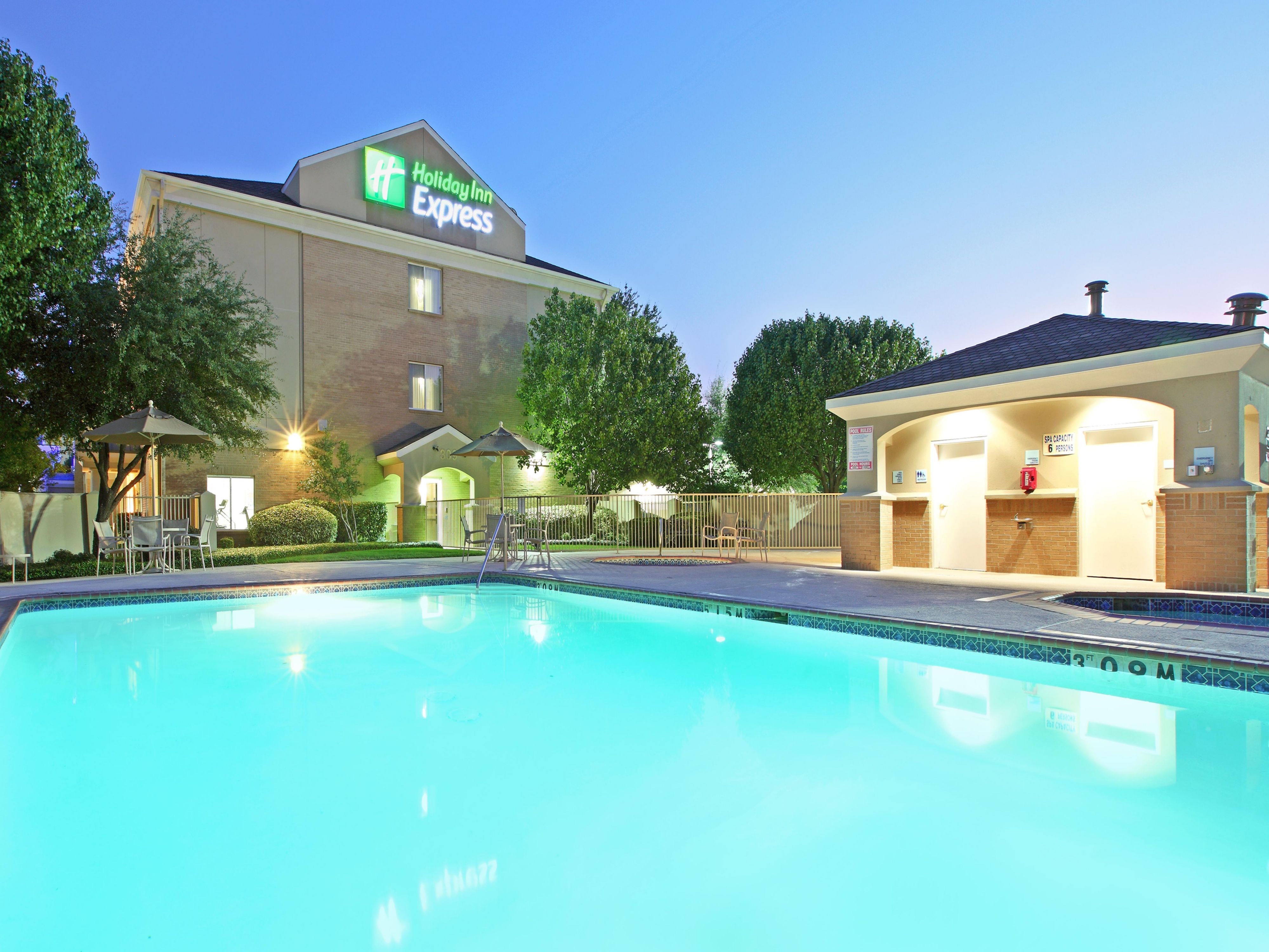 Outdoor Swimming Pool