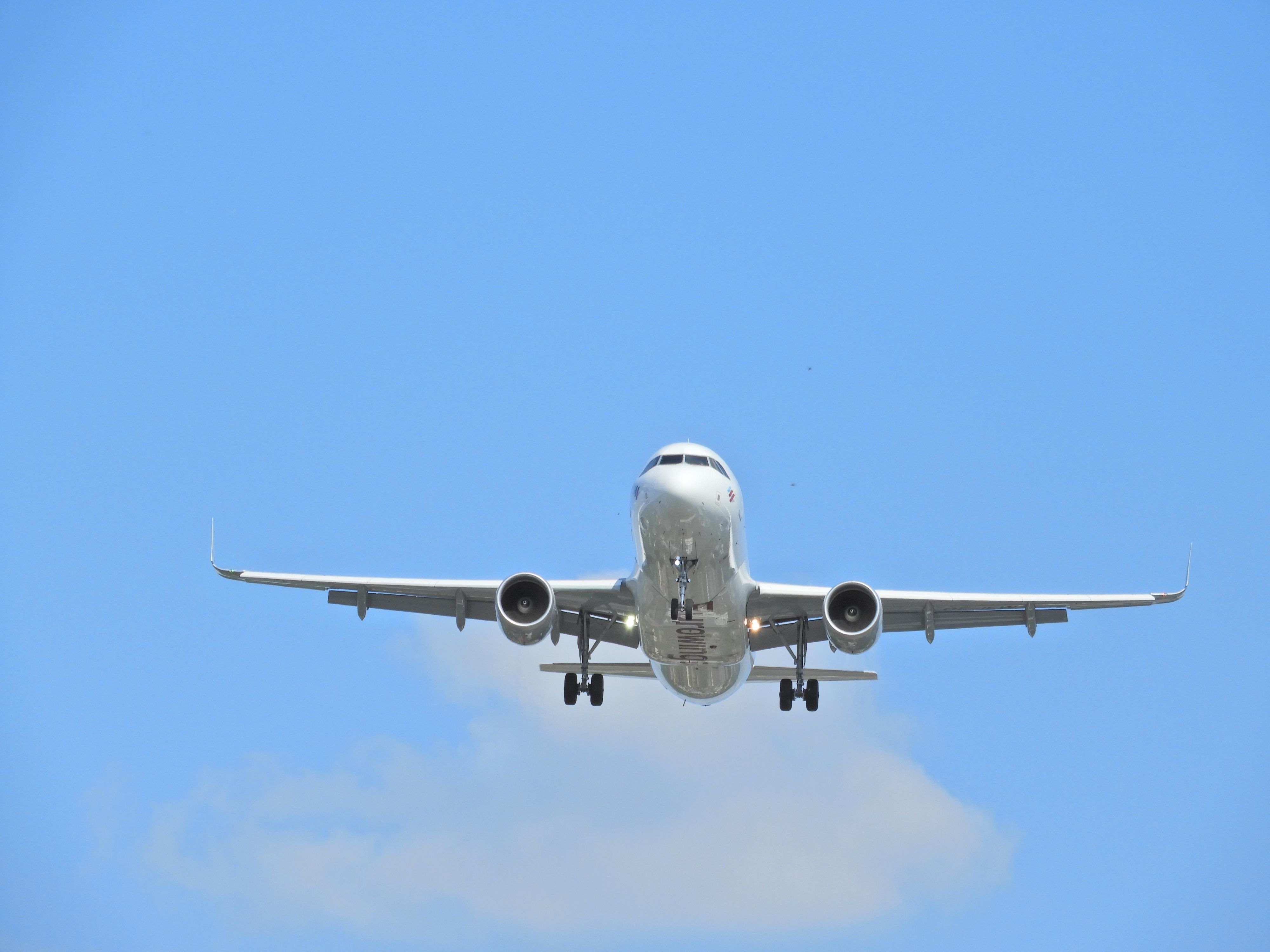 Searching for a Greenbsoro NC hotel with an airport shuttle? Book your stay with us and enjoy complimentary weekday airport shuttle service to and from the Piedmont Triad International Airport (GSO). 
Shuttle Hours: 
8 am - 10 pm 
Monday through Friday.