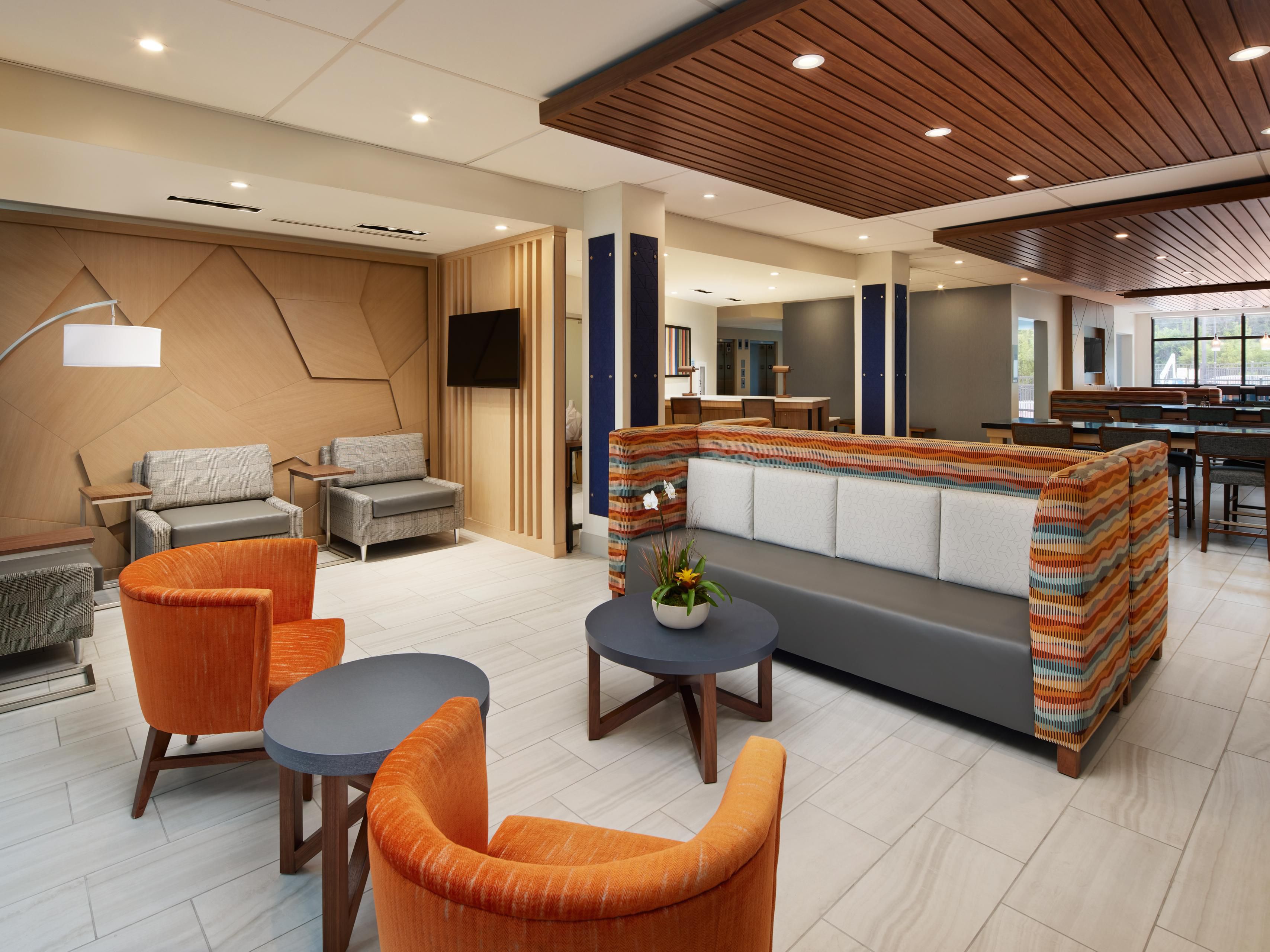 Stay connected throughout your visit with our complimentary Wi-Fi. Whether you're catching up on work, streaming your favorite shows, or staying in touch with friends and family, our reliable Wi-Fi ensures you're always connected, free of charge, throughout the hotel.