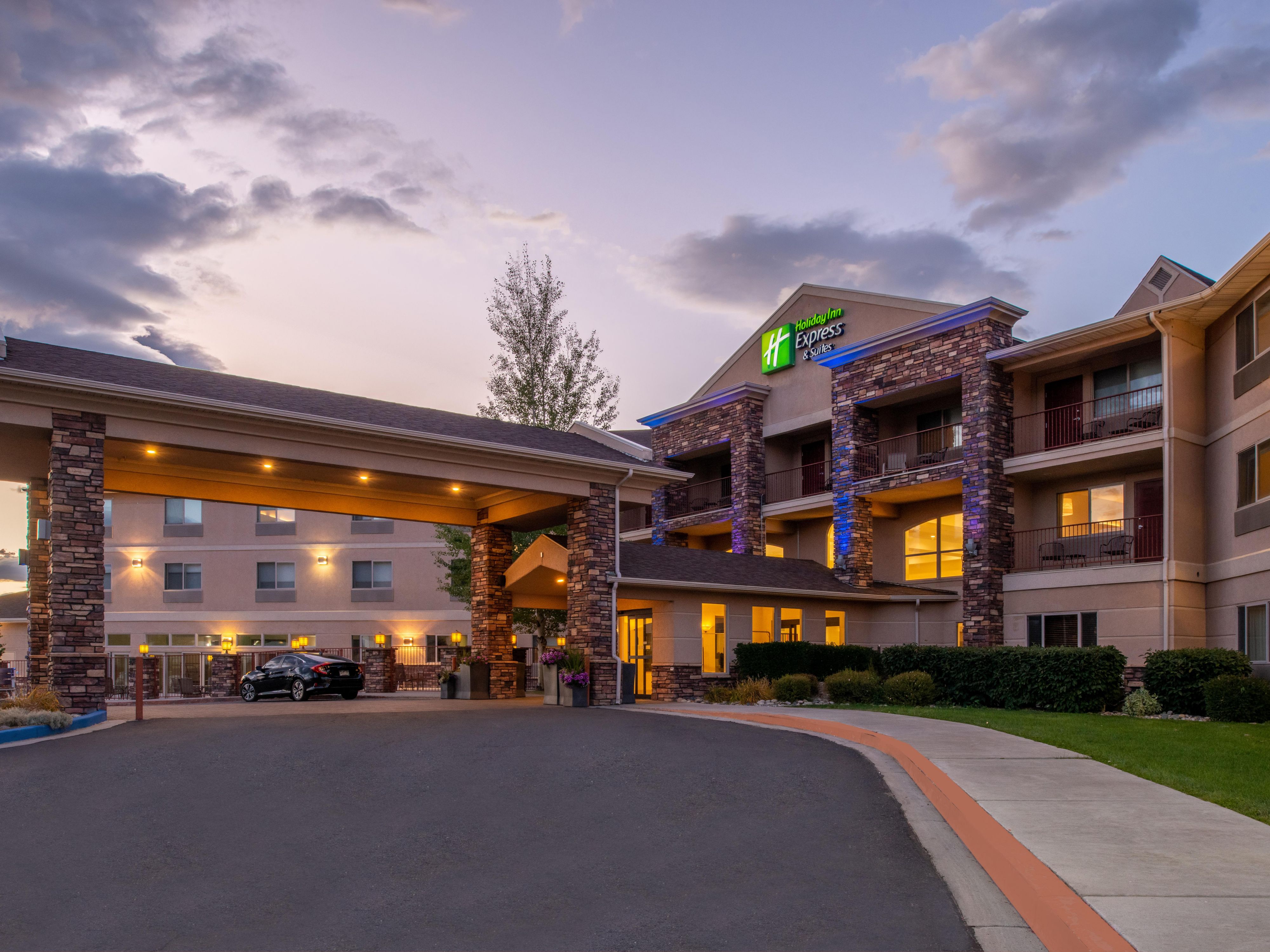 Welcome to the Holiday Inn Express and Suites Gunnison