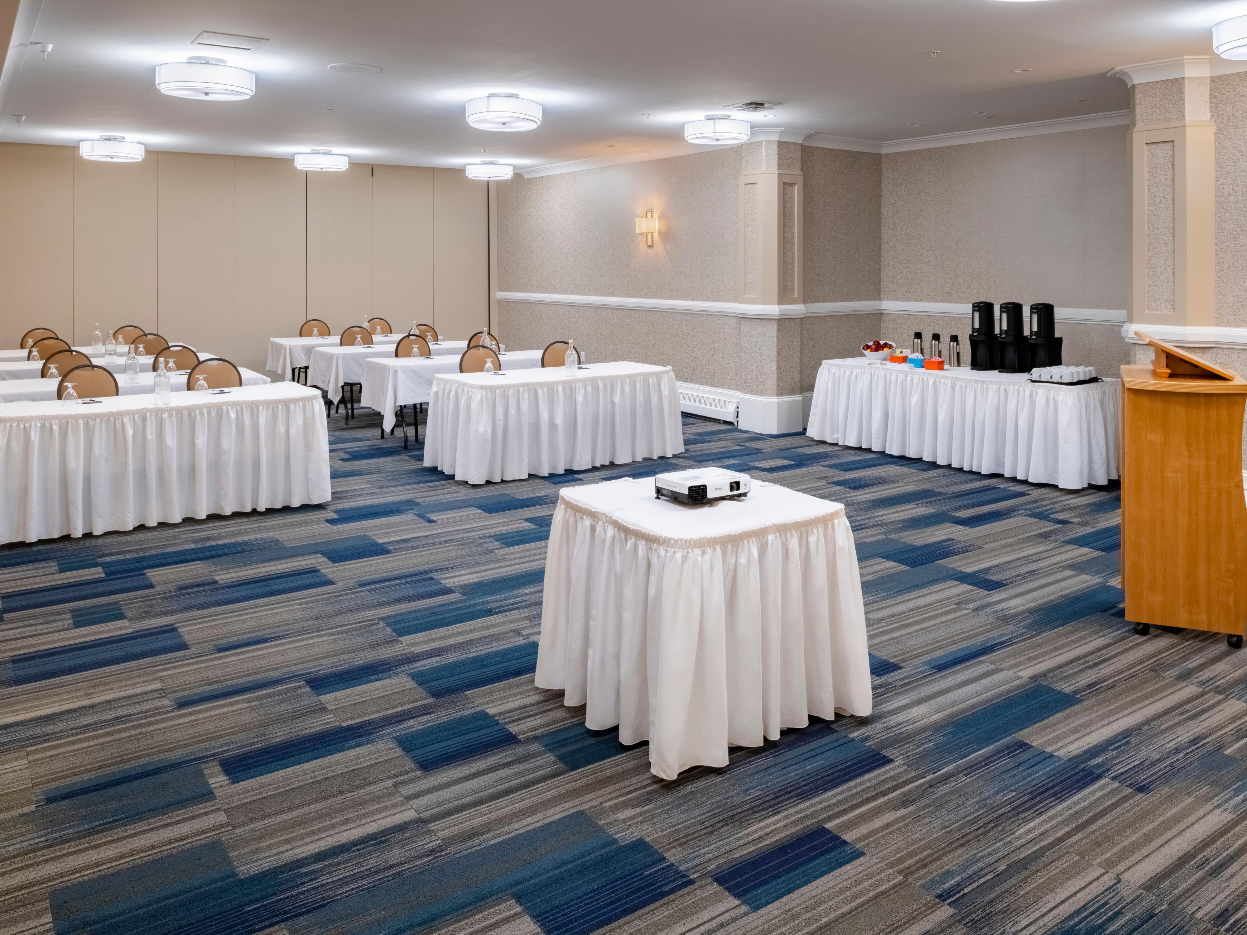 Host corporate meetings, government functions, and social gatherings at our Halifax–Bedford hotel with newly renovated venues for up to 150 guests. Connect and collaborate in style with cutting-edge audiovisual facilities and catering services. Enjoy free Wi-Fi, free parking, and our complimentary breakfast. 