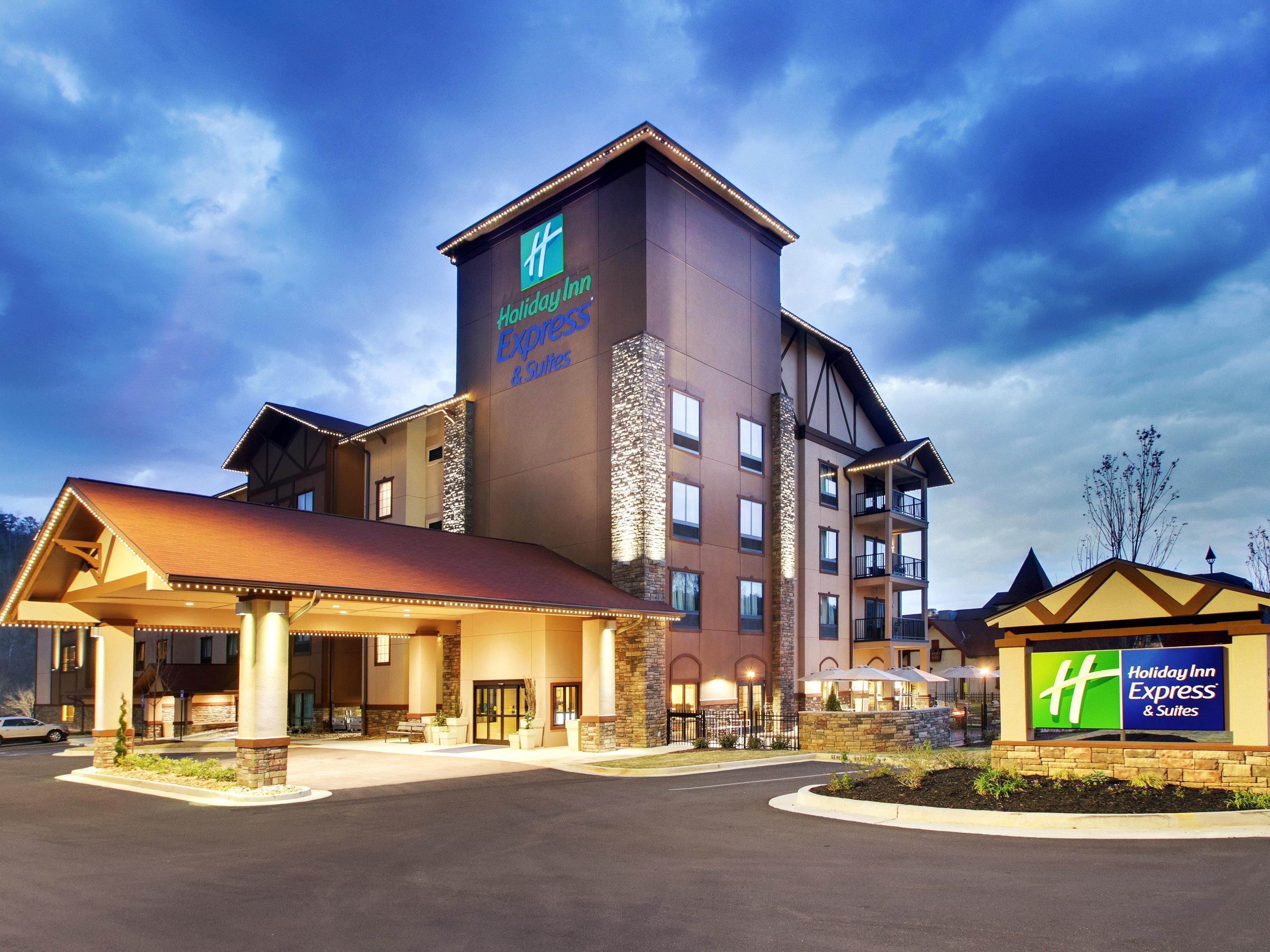 Welcome to Holiday Inn Express & Suites Helen