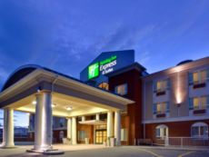 Holiday Inn Express & Suites Hinton in Hinton, Alberta