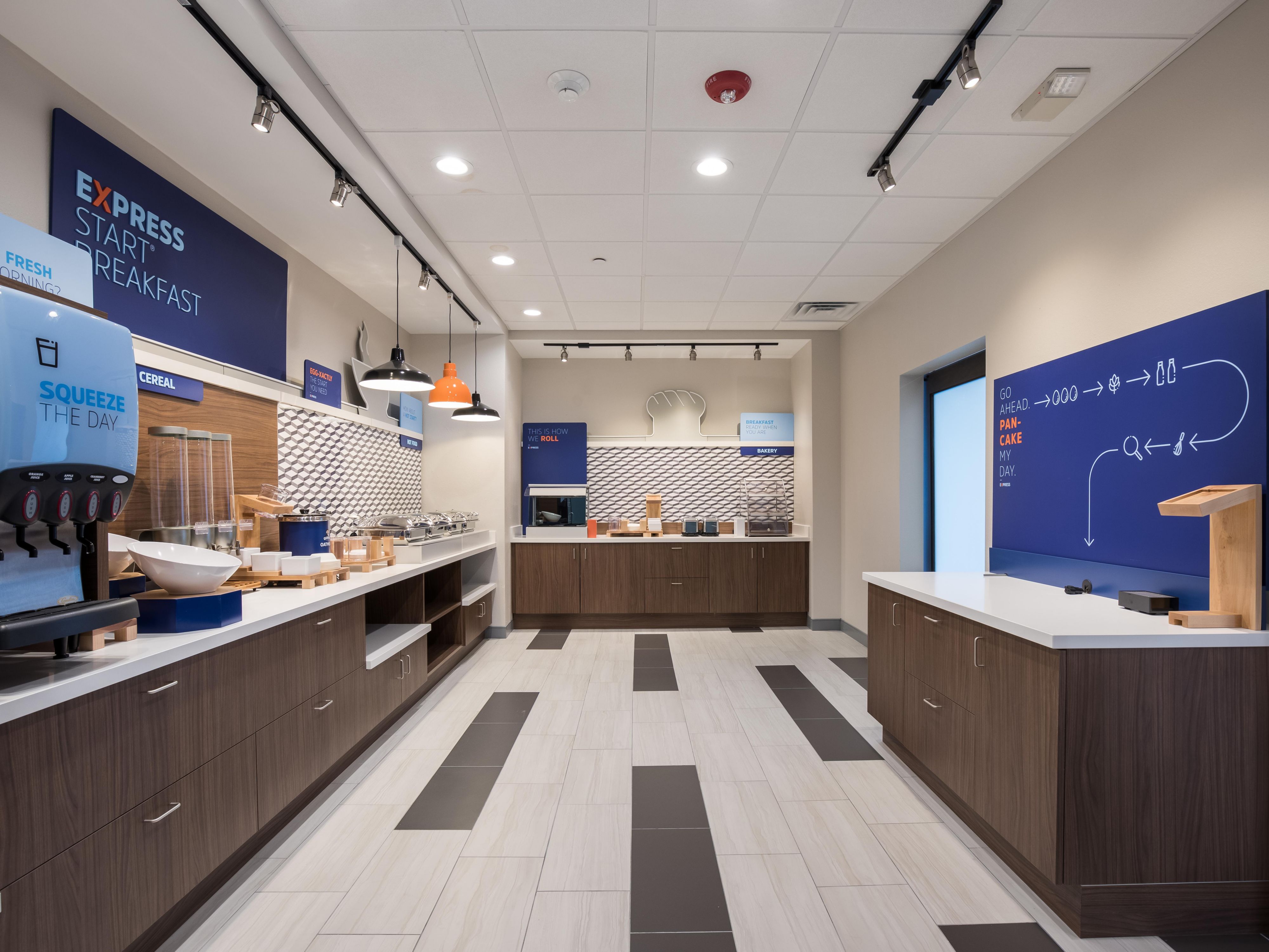 Fuel your day with our free Express Start® Breakfast buffet, featuring hot and cold selections. Savor favorites like eggs and bacon, pancakes, and our signature cinnamon rolls. Enjoy cereal, fruit, and yogurt with fresh coffee. Breakfast is served from 6:00 AM to 9:30 AM every day. 