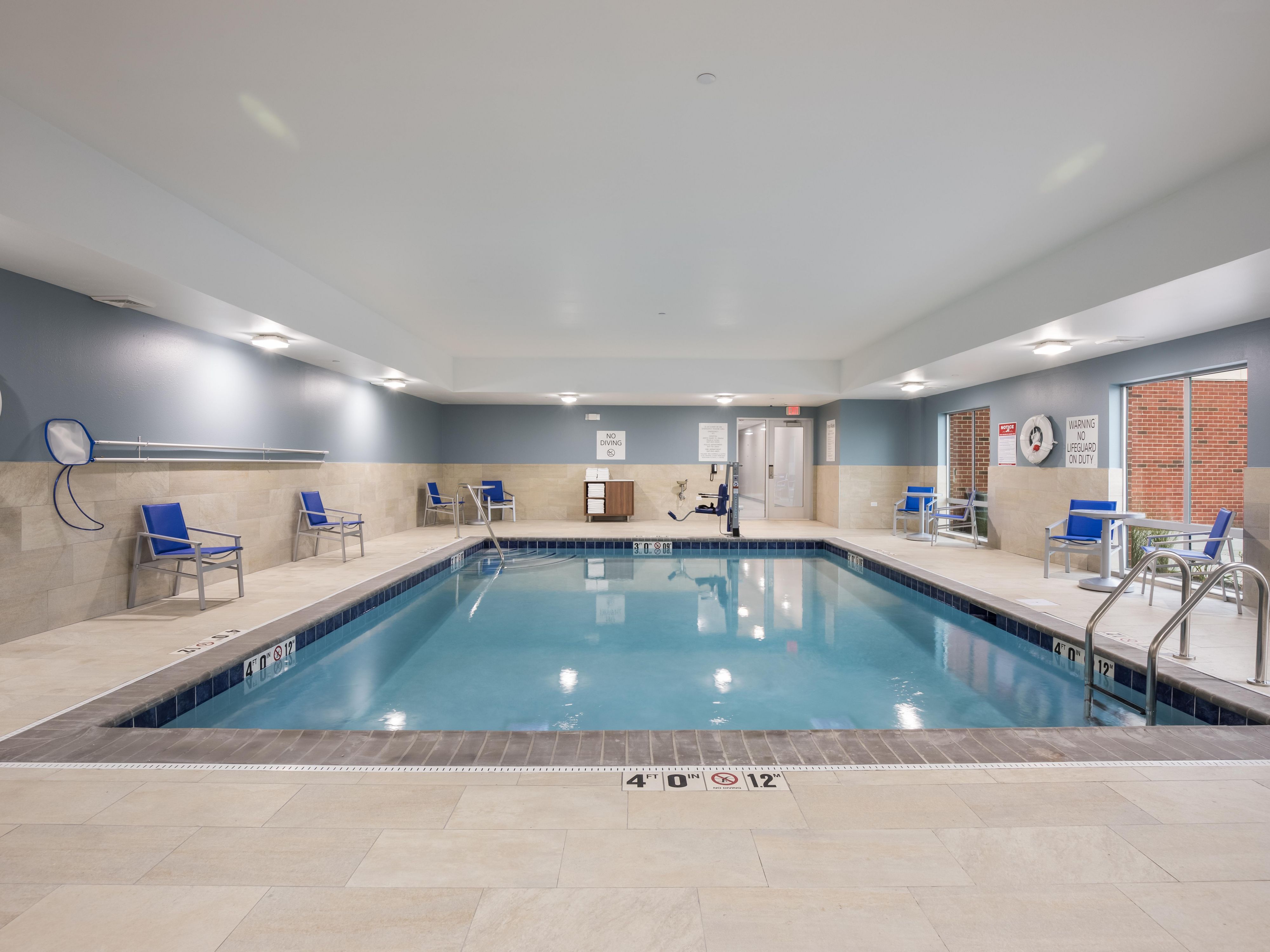 Take a dip in our indoor pool from 8:00 AM – 10:00 PM. Swim laps in the morning, make a midafternoon splash, or enjoy a leisurely evening dip. Or stay active in our 24-hour Fitness Center with cardio and weight training equipment. Whichever you prefer, our facility is the perfect place for recreation and relaxation.  