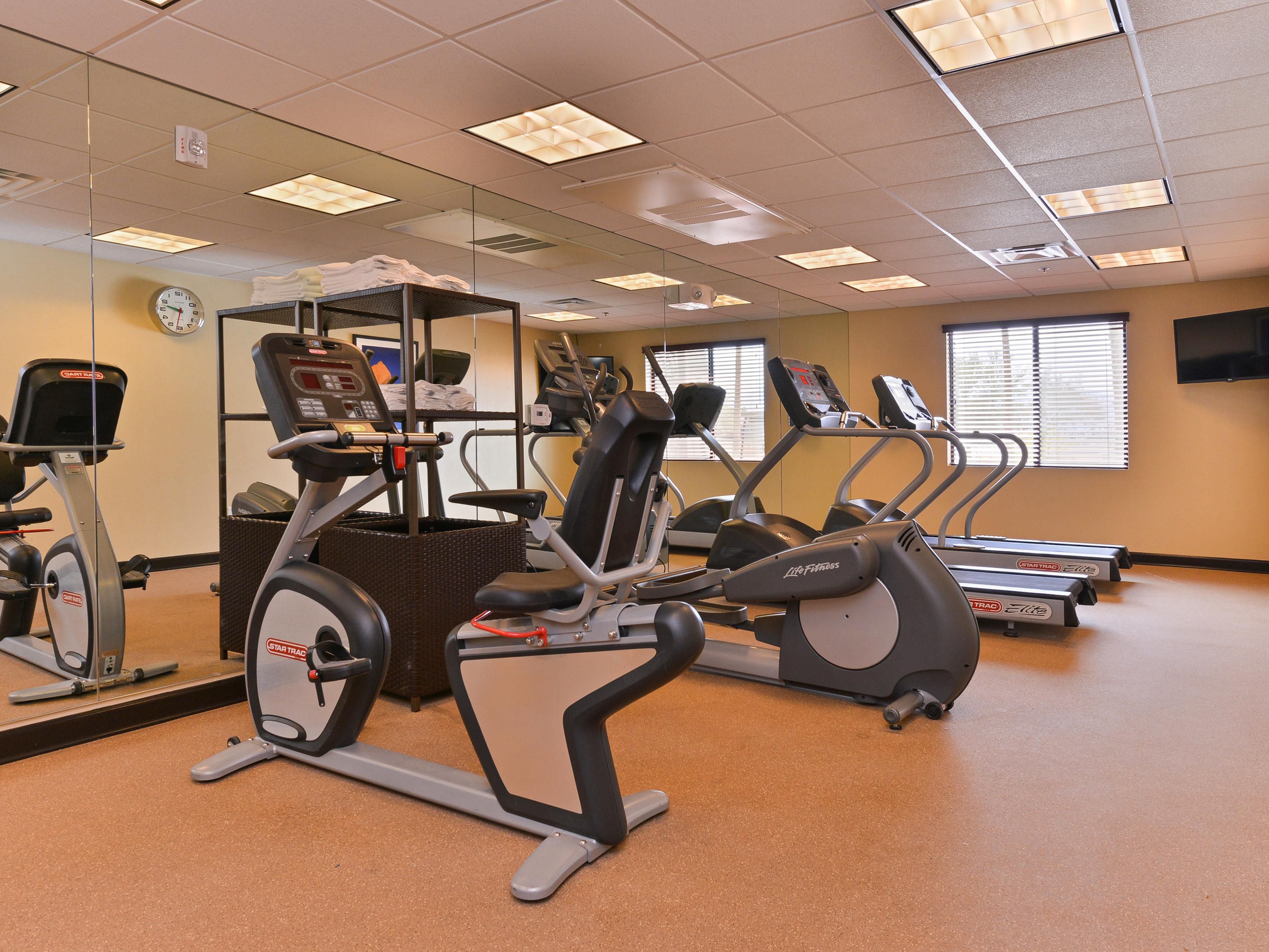 Stay active and energized in our fully equipped Fitness Center. Whether you prefer a cardio workout or a strength-building session with free weights, our facility features everything you need for a satisfying workout. Open 24 hours for added convenience, enjoy a Fitness Center that fits your schedule!
