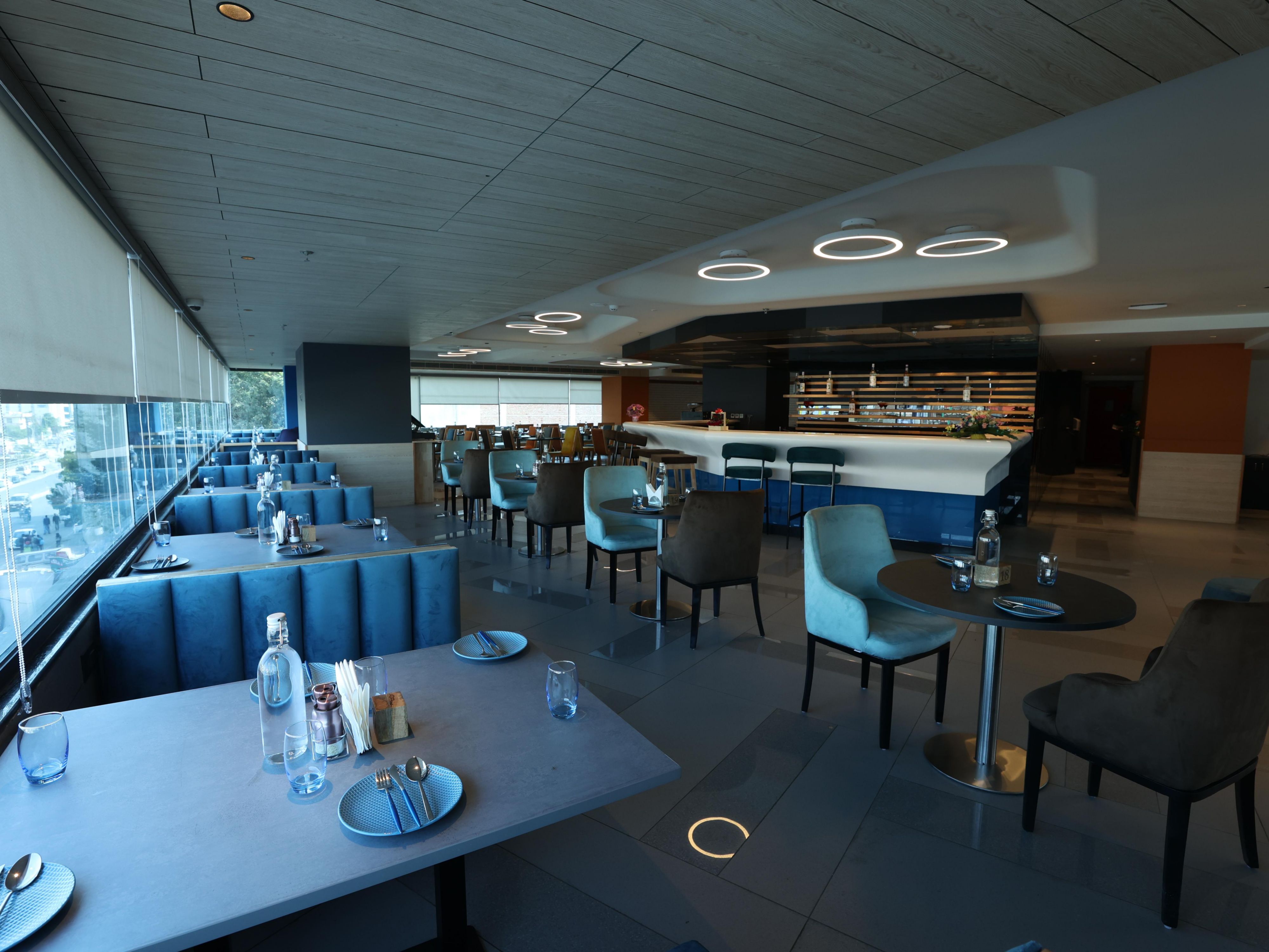 Enjoy light bites, sharing plates, quick meals for busy evenings, and daily specials, along with café and bar beverages, plus our complimentary breakfast.

2nd Floor:
Breakfast Buffet: 06:30 to 10:30
All-Day Dining: 11:00 to 23:00