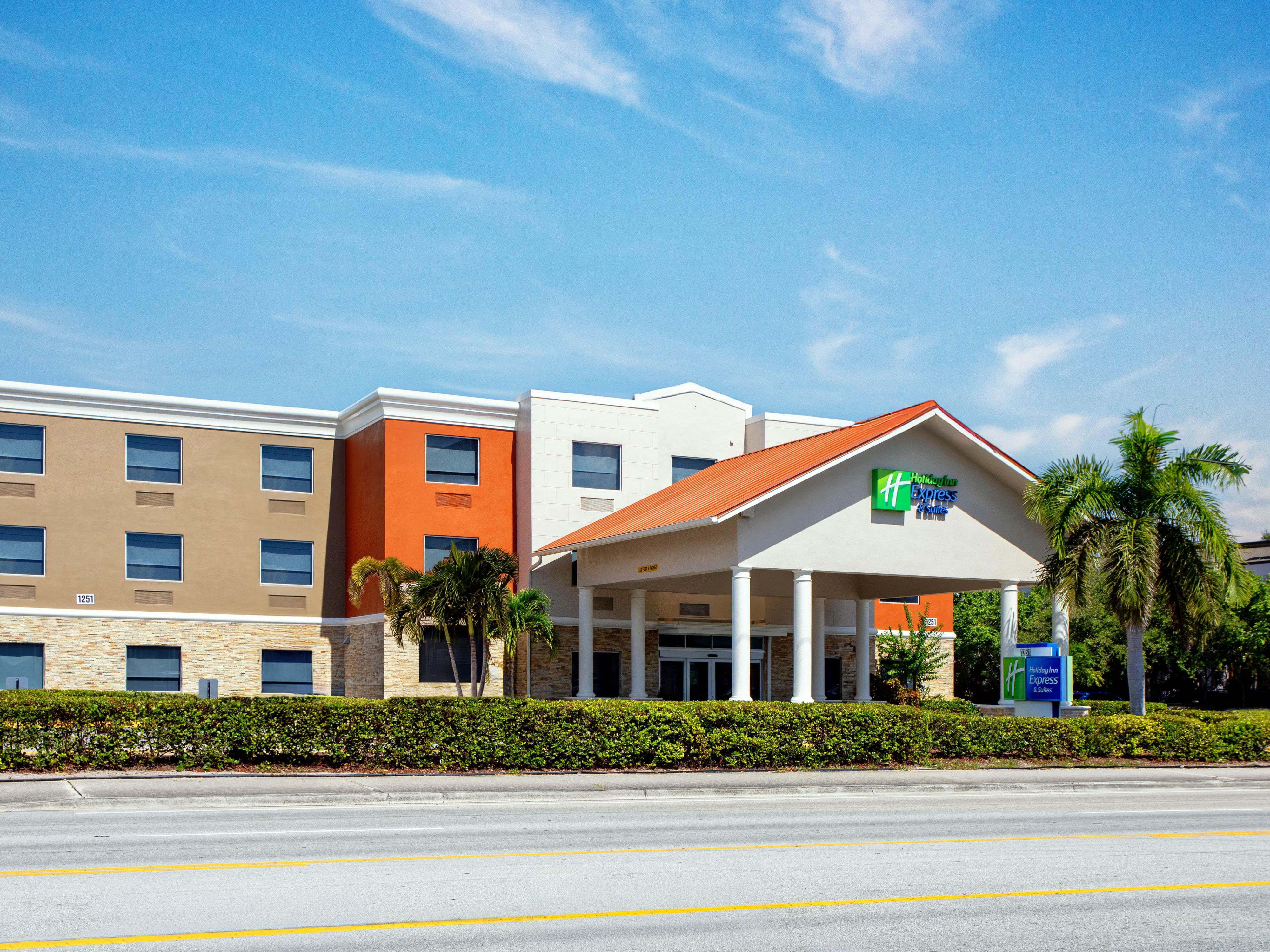 Stay at Holiday Inn Express Lantana Today!