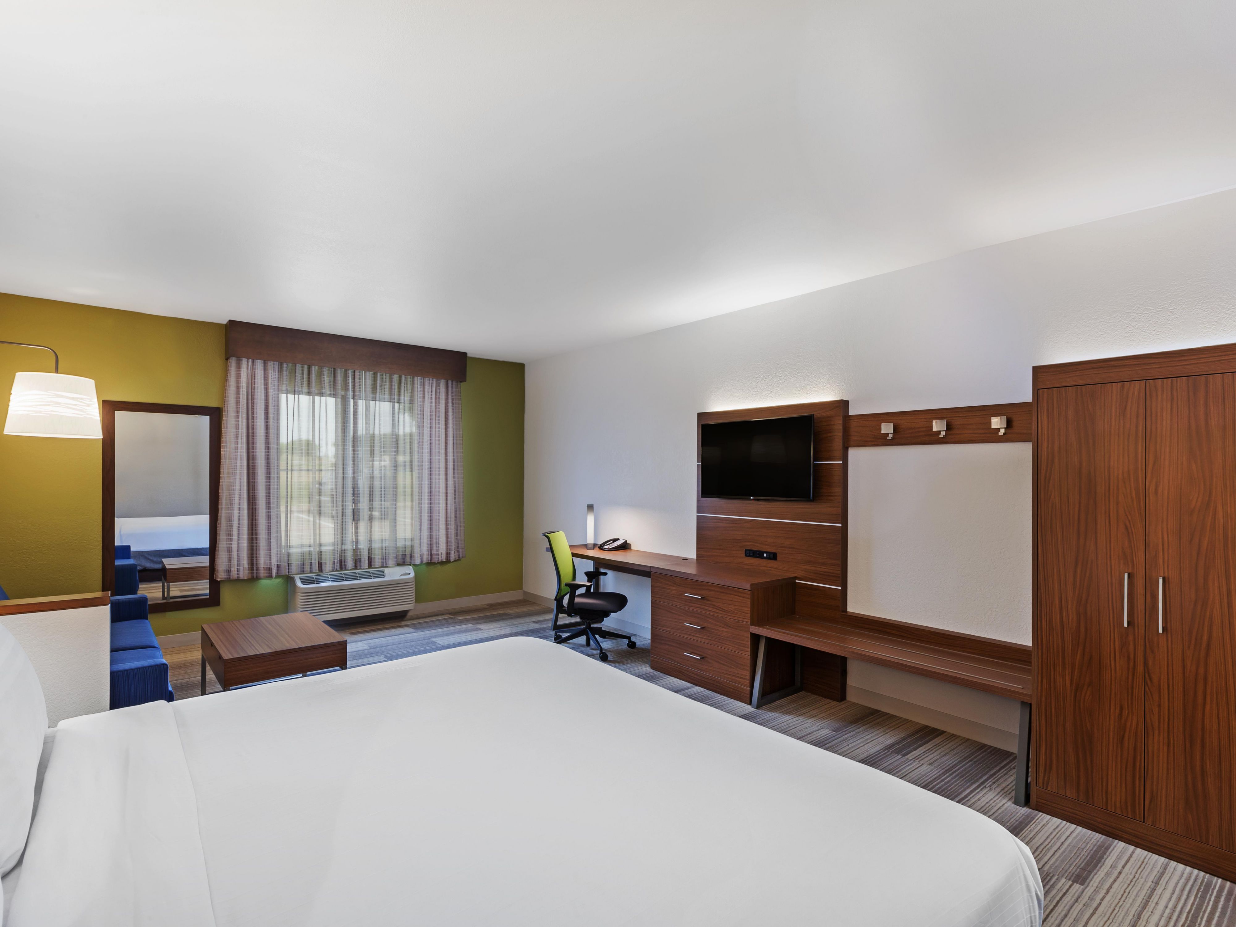 King Executive Suite