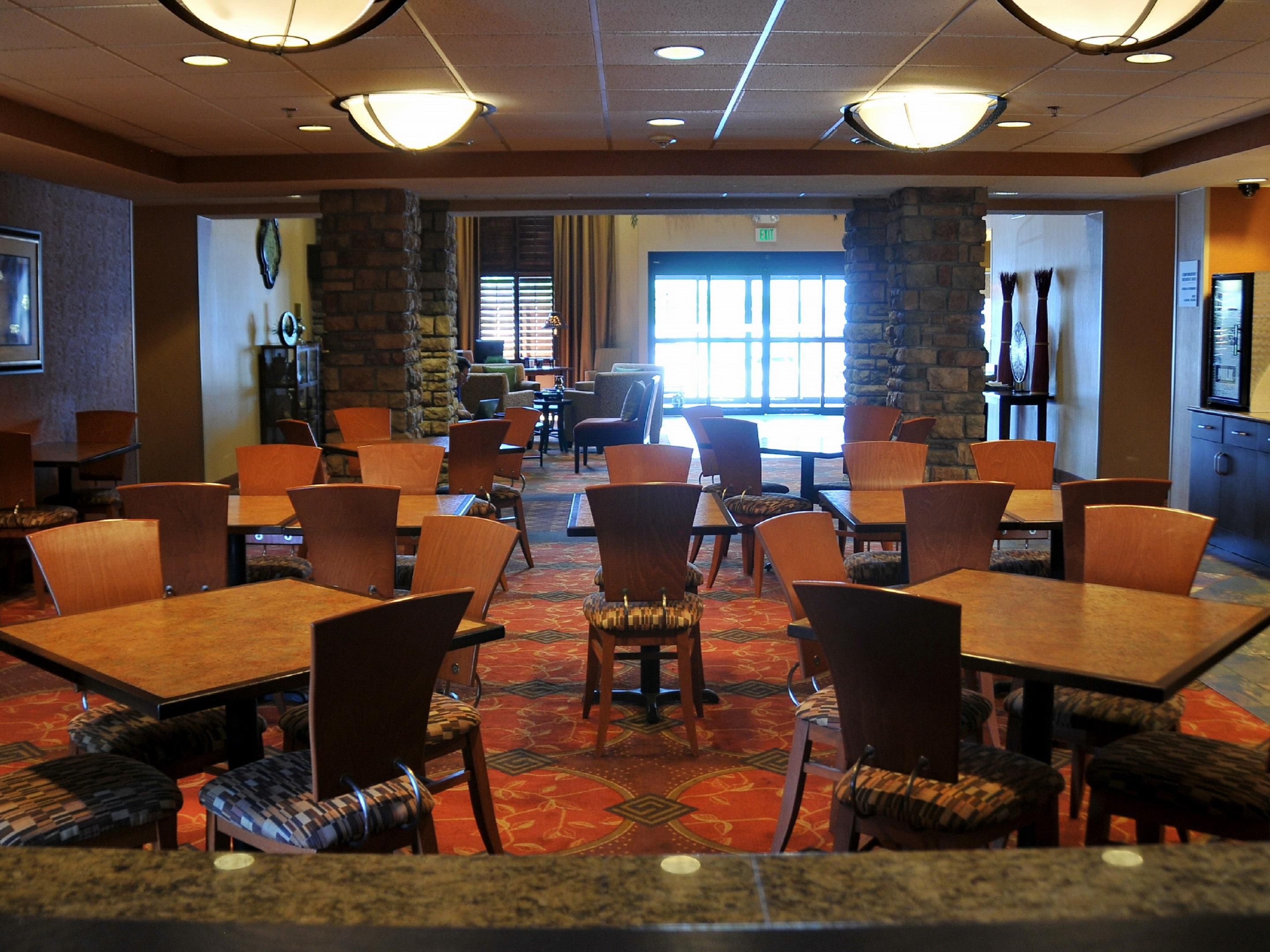 Our complimentary Express Start Breakfast bar offers a wide variety of hot & cold options including a rotation of egg & meat selections, biscuits or muffins, fresh fruit, our famous cinnamon rolls & Smart Roast coffee. You have to see it for yourself!