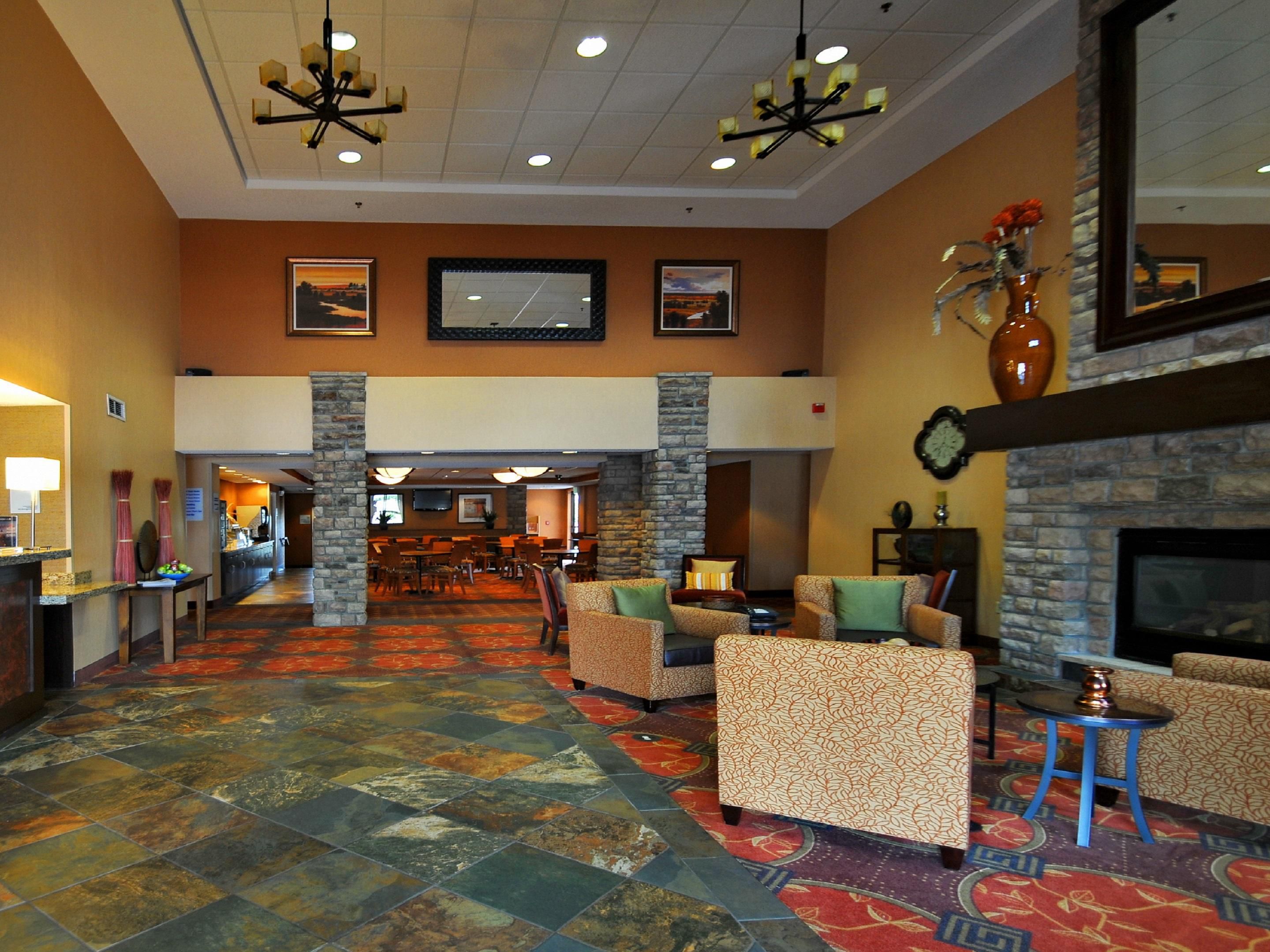 Traveling with a crew? You can reserve room blocks and make group booking a breeze. Get ready to become trip VIP. (No one has to know how easy it was). Small meetings play a vital role in the success of many organizations. Are you planning a small corporate meeting or booking rooms for your team? Call us today!