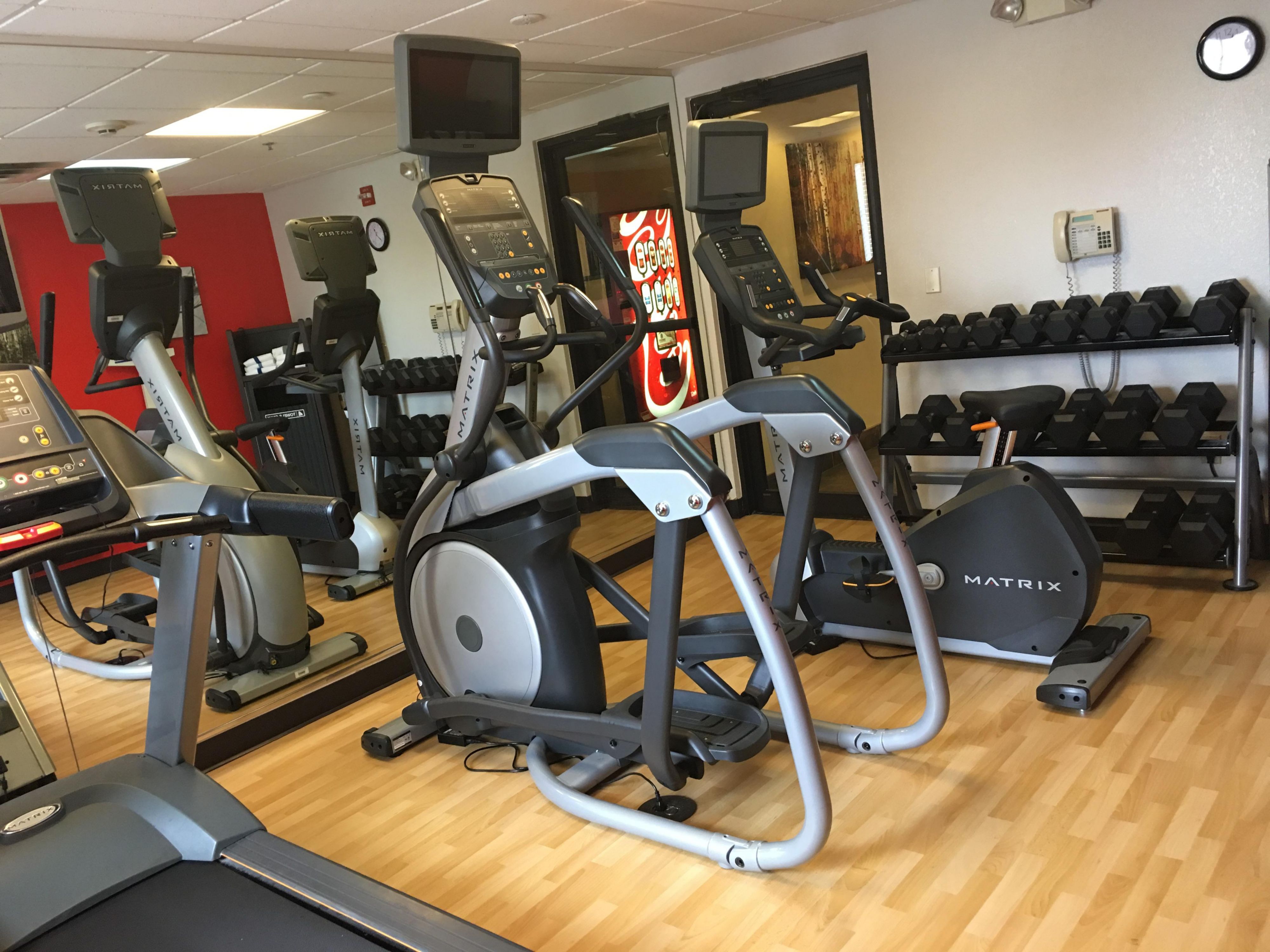 Maintaining your routine while traveling is important, especially when you’re short on time and on the go. We get it. The right workout—right when you want it—helps you stay focused, energized and on top of your game. So, recharge and feel ready for anything with our indoor swimming pool or our fitness center.