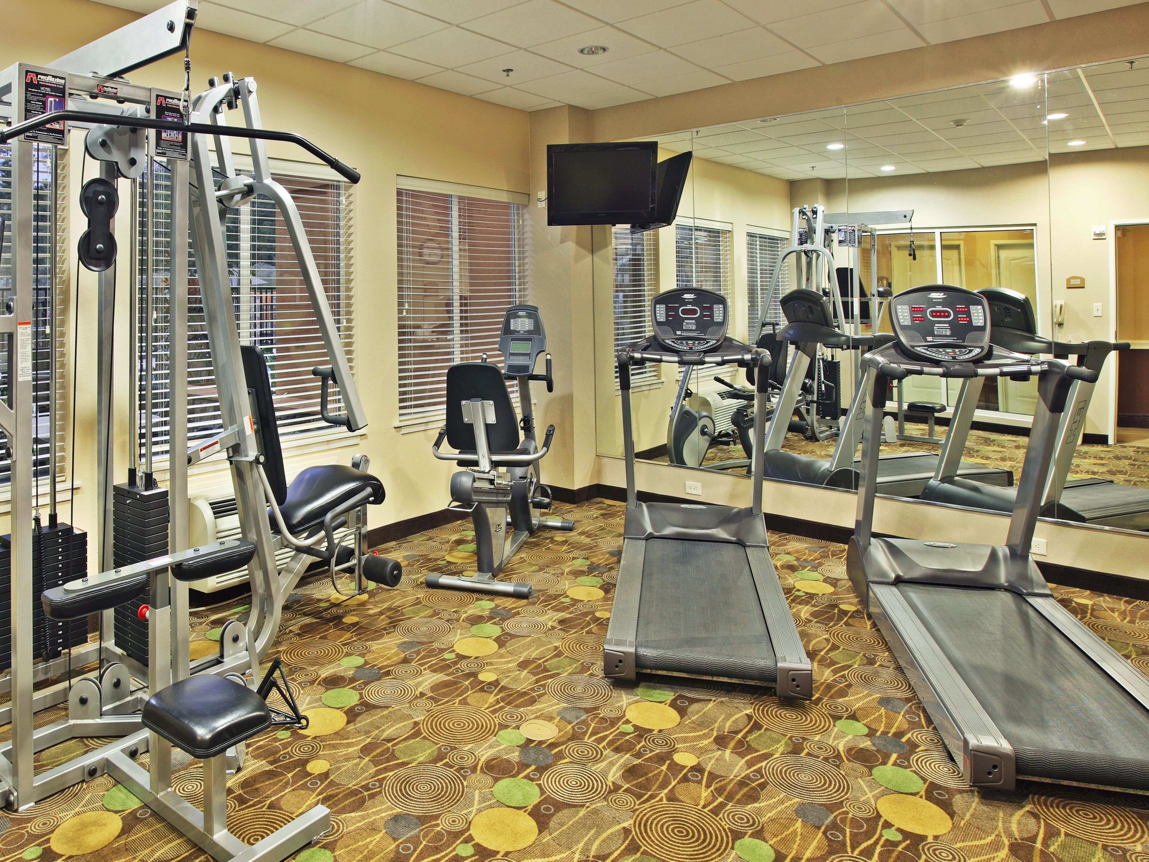 Maintaining your routine while traveling is important, especially when you’re short on time and on the go. We get it. The right workout—right when you want it—helps you stay focused, energized and on top of your game.