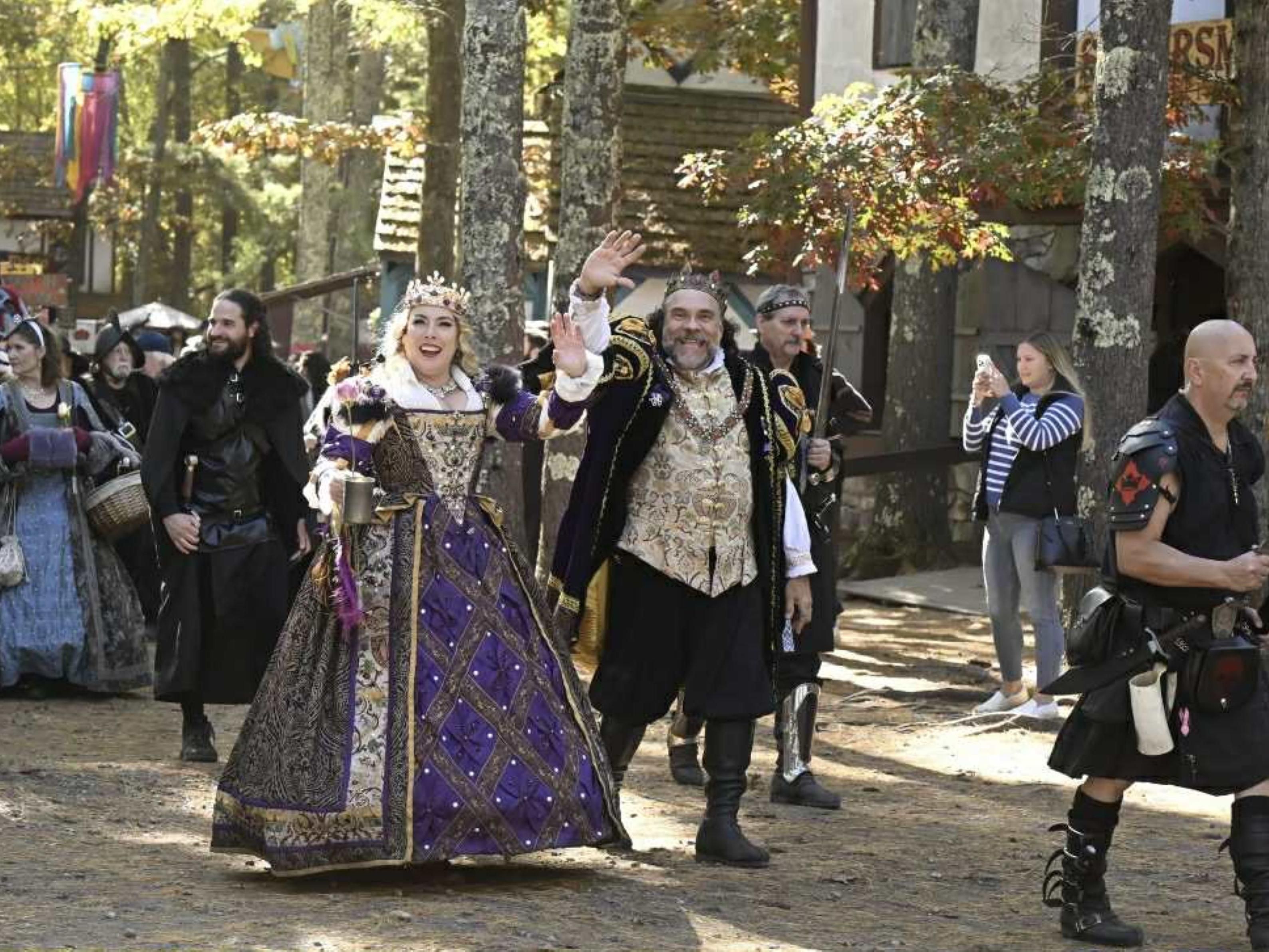 Minutes to King Richard's Faire New England's largest Renaissance Festival for entertainment and fun for all ages. Entertainment, exciting rides, and challenging games abound on the enchanting 200-acre historic site.  Be enthralled by our minstrels, acrobats, fire eaters, aerialists and more. Every weekends through October 19th. 
