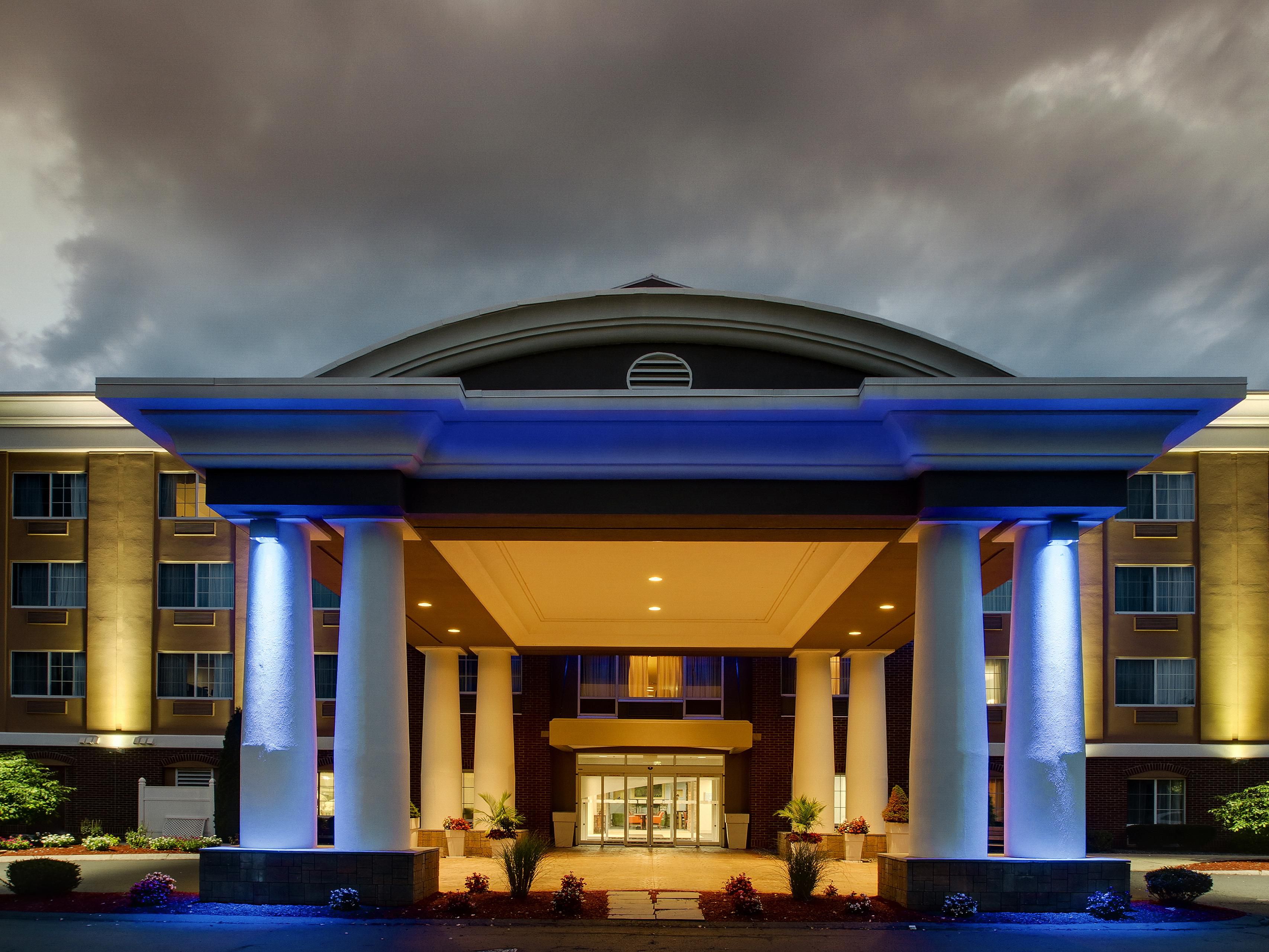 We are minutes to Bridgewater State University, so if you are coming to visit a student or a group here for a sports event, we are a great place to stay if you want to be nearby the University. 