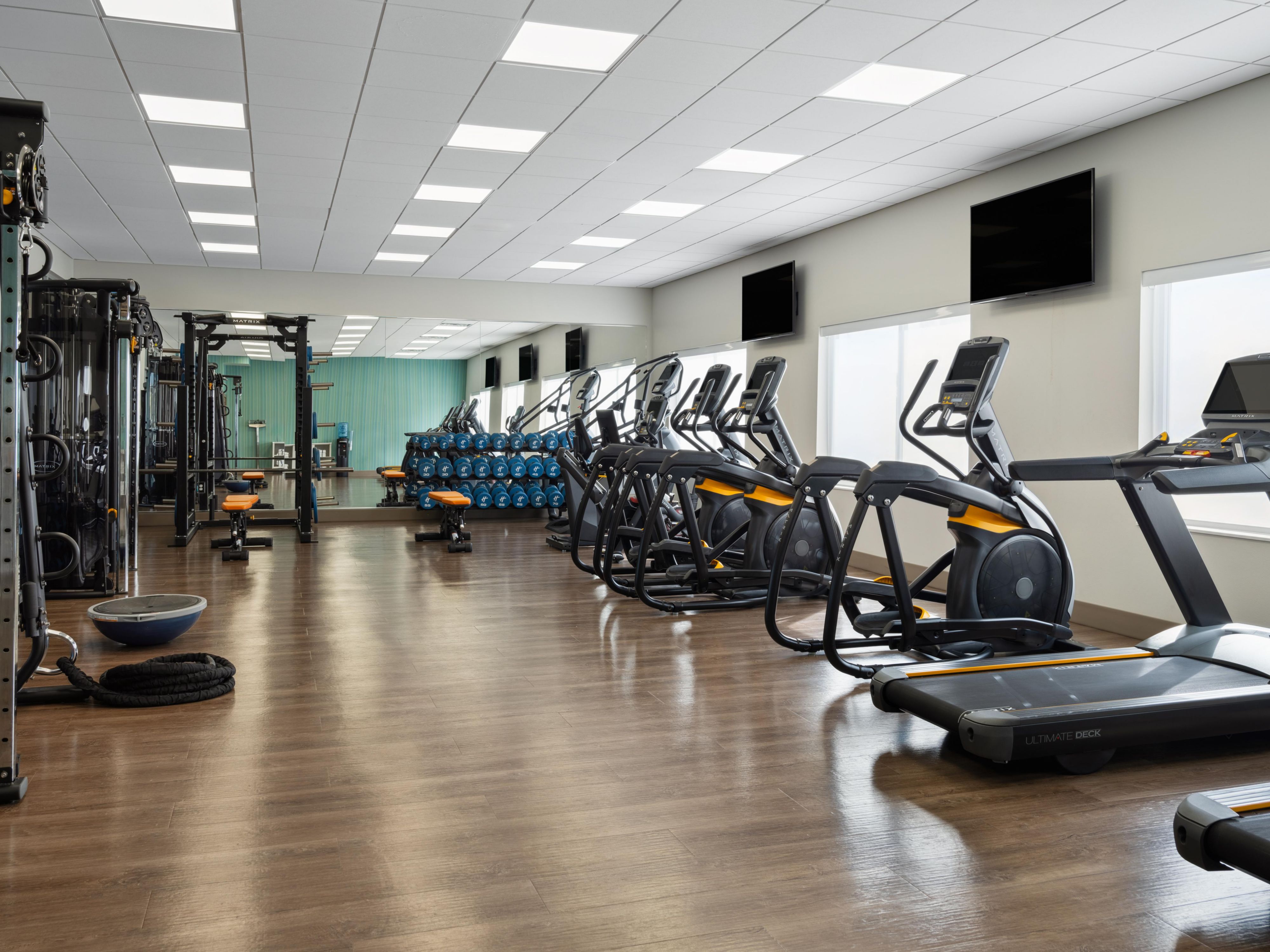 Stay active in our state-of-the-art Fitness Center, open 24/7 for added convenience. Whether you prefer an energizing cardio workout or an intense session with free weights, our fully equipped facility features everything you need for a satisfying exercise experience. Enjoy fitness that fits with your travel schedule.