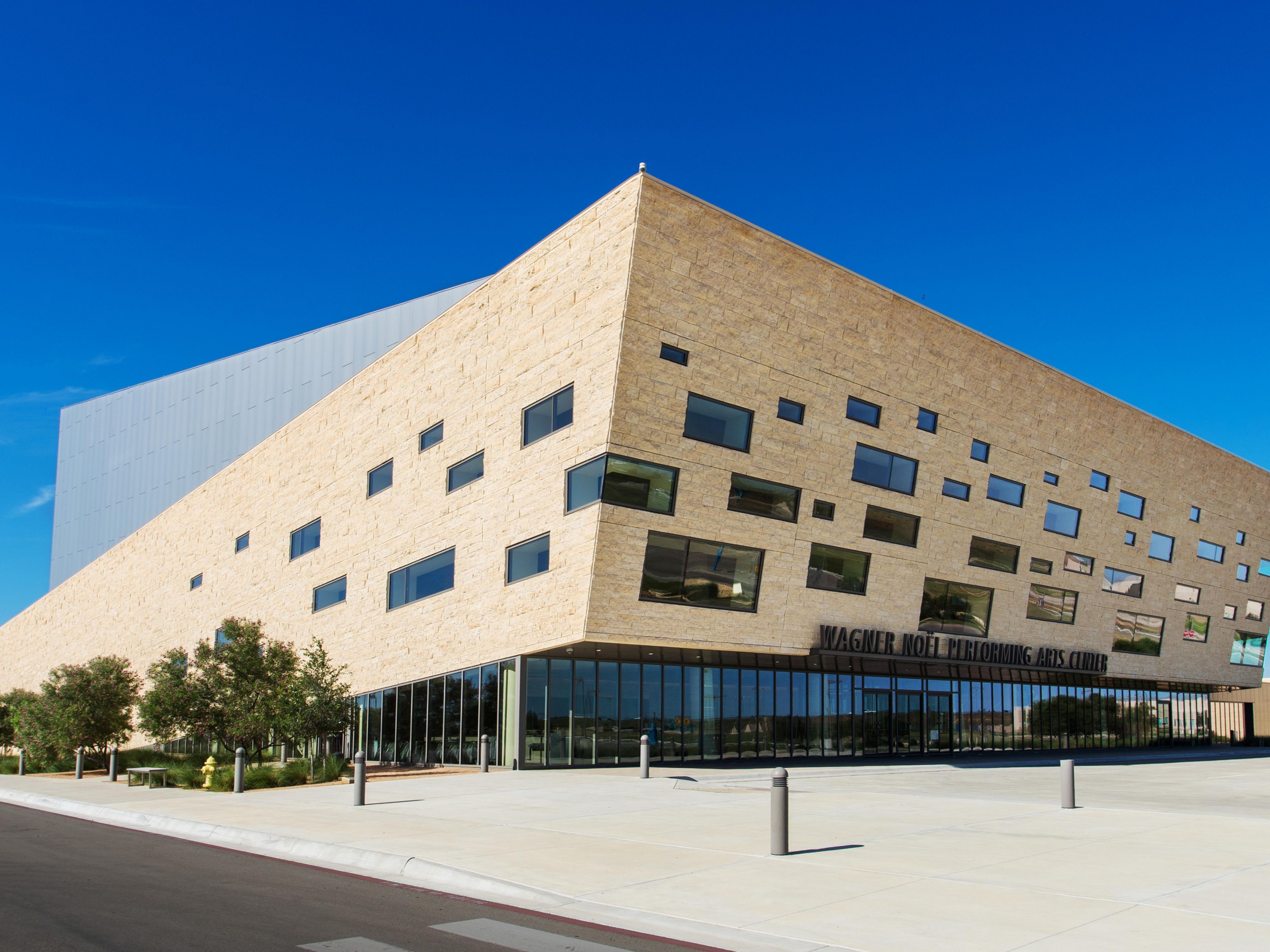 Come and enjoy all the great events that happen at our state-of-the-art Performing Arts Center. From Concerts to Comedians to Ballets, our performing arts center offers a window into the future. We are located 13 miles door to door.