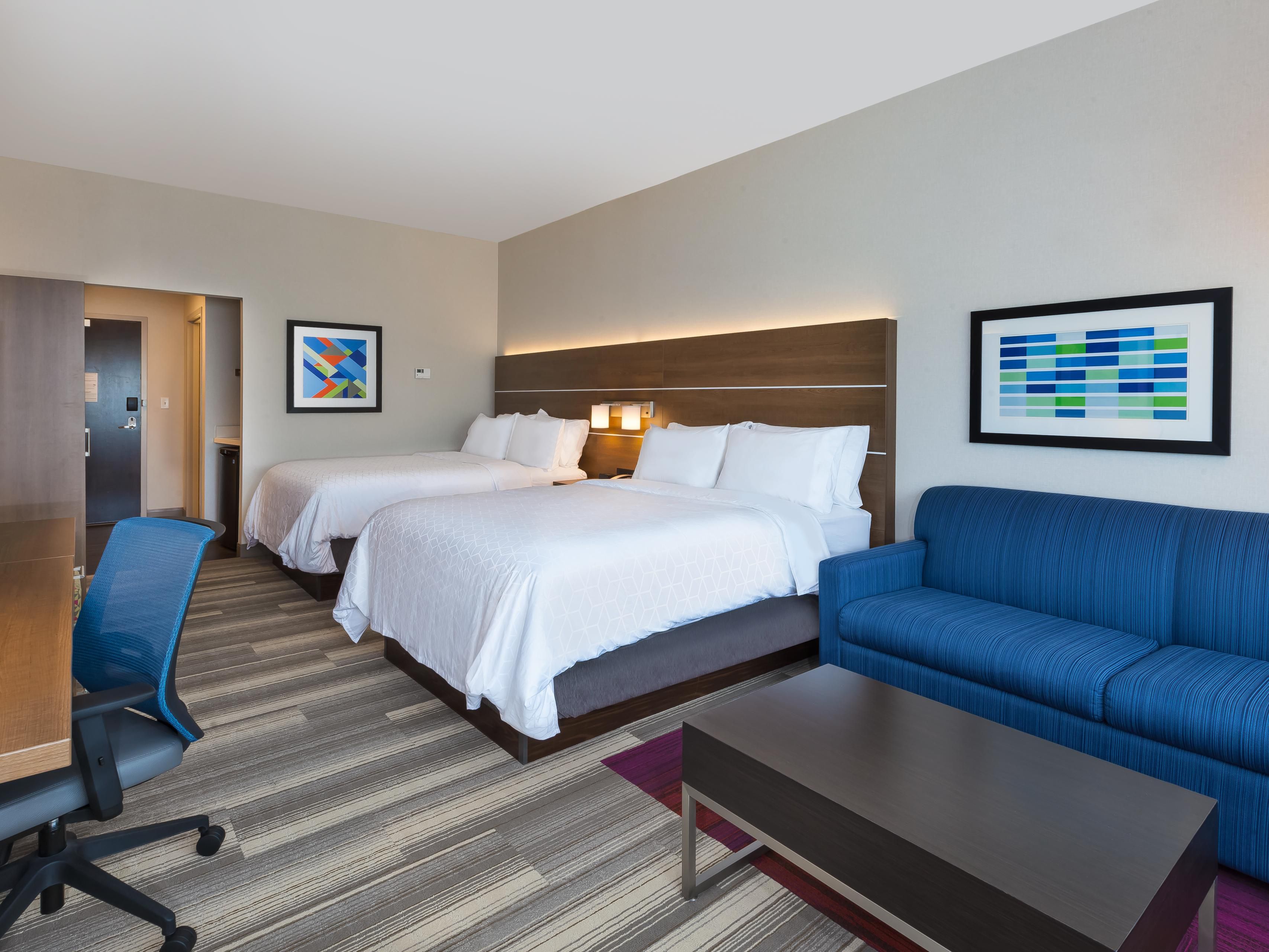 Suite are XL rooms with extra seating area and pullout 3rd queen