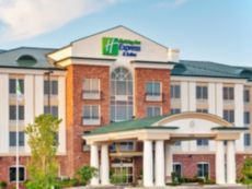 Holiday Inn Express & Suites Millington-Memphis Area in Southaven, Mississippi