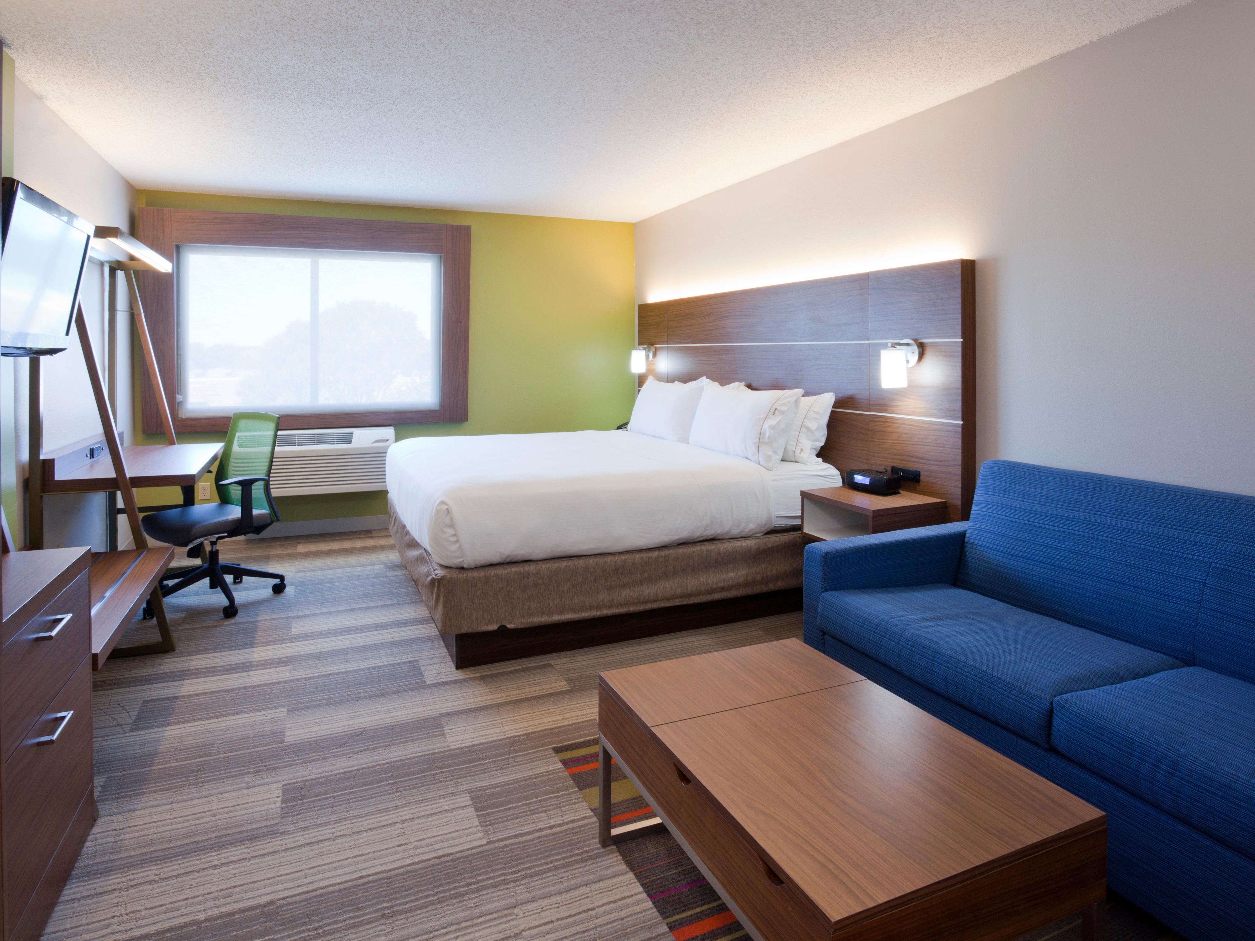 Our Minneapolis location offers modern King rooms with sofa beds