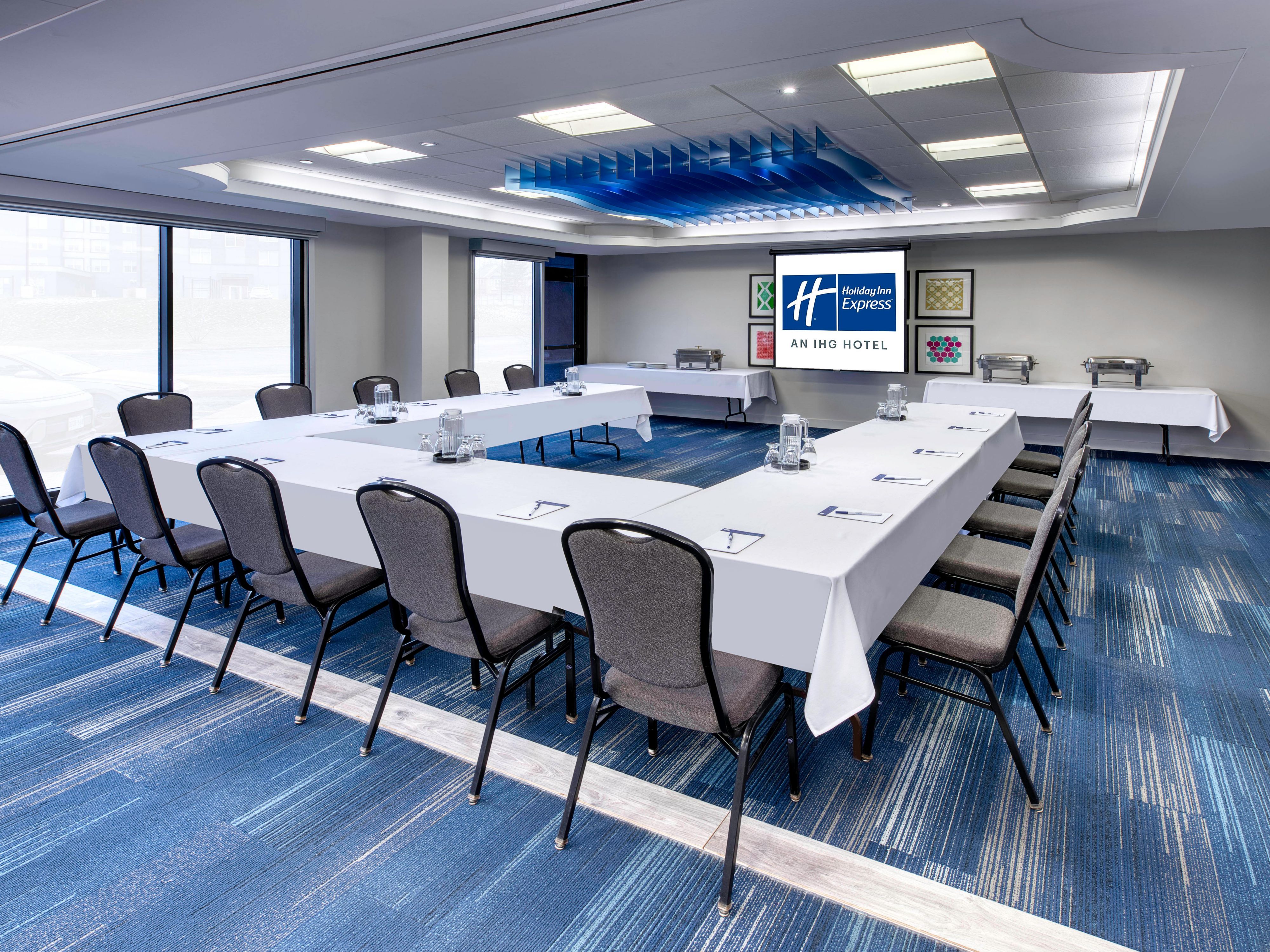 Our meeting space is designed for the modern professional and social event planner. Whether you're hosting a high-stakes corporate meeting, a creative brainstorming session, bridal showers, birthday parties or any memorable social event, our venue adapts to your vision. Enjoy high-speed Wi-Fi, quality audio-visual equipment, and delicious catering.