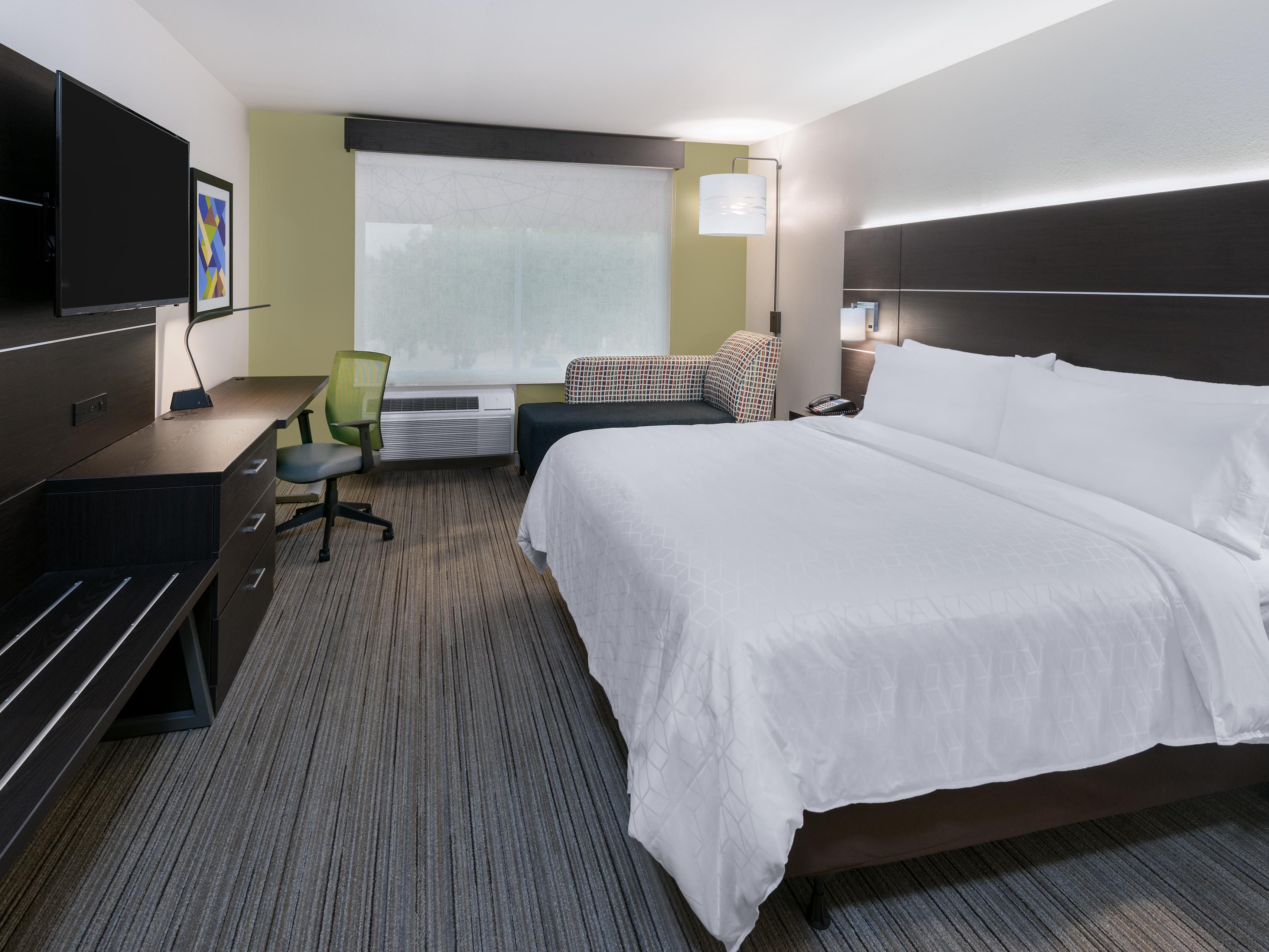 Luxurious King Bedroom with added space for comfort