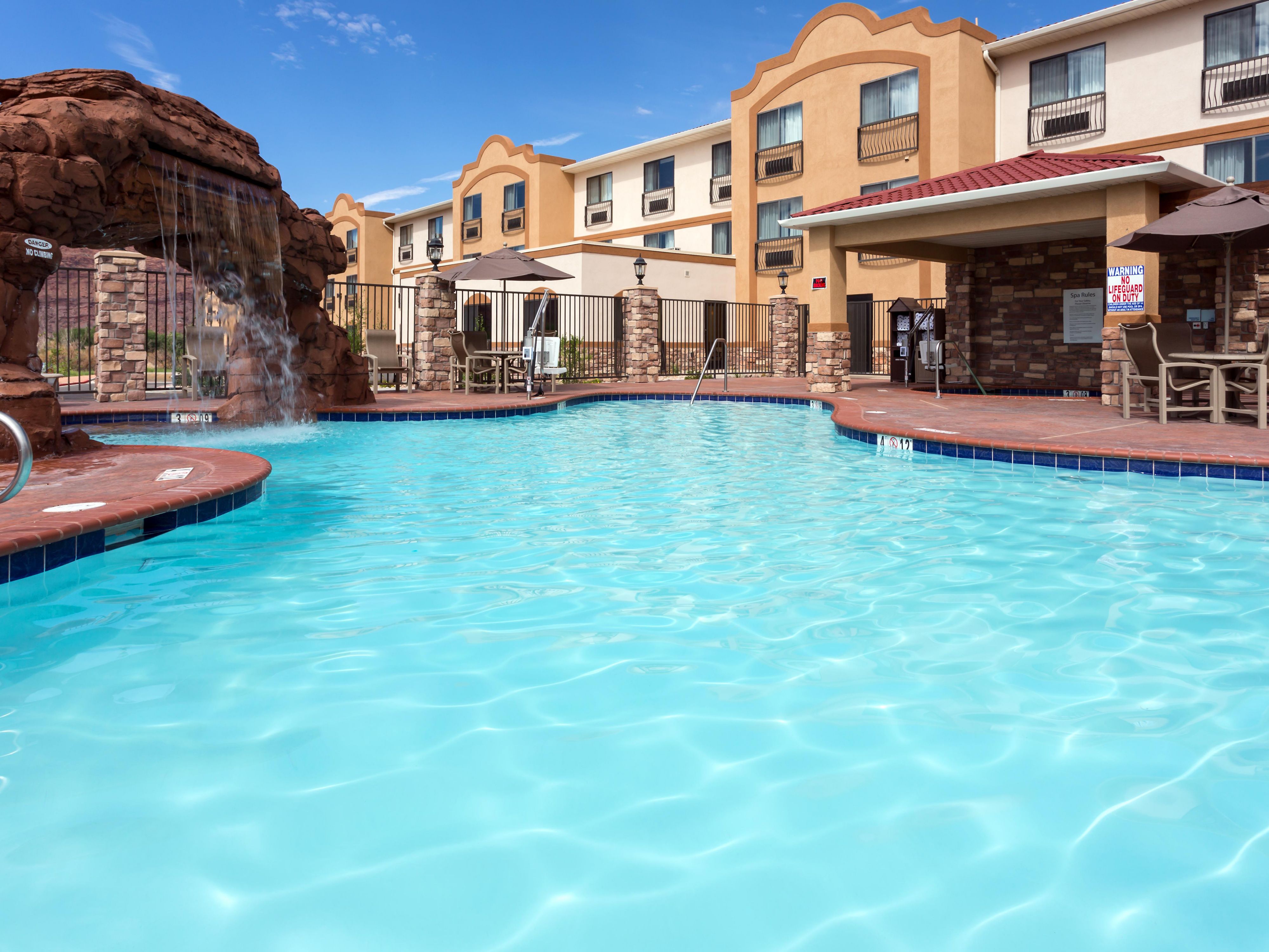 Cool off after a day exploring Arches National Park in our Moab hotel’s outdoor pool. Lounge under the arched waterfall, soak up the Utah sunshine, and enjoy stunning red rock views. It’s the perfect way to relax and recharge during your Moab adventure.