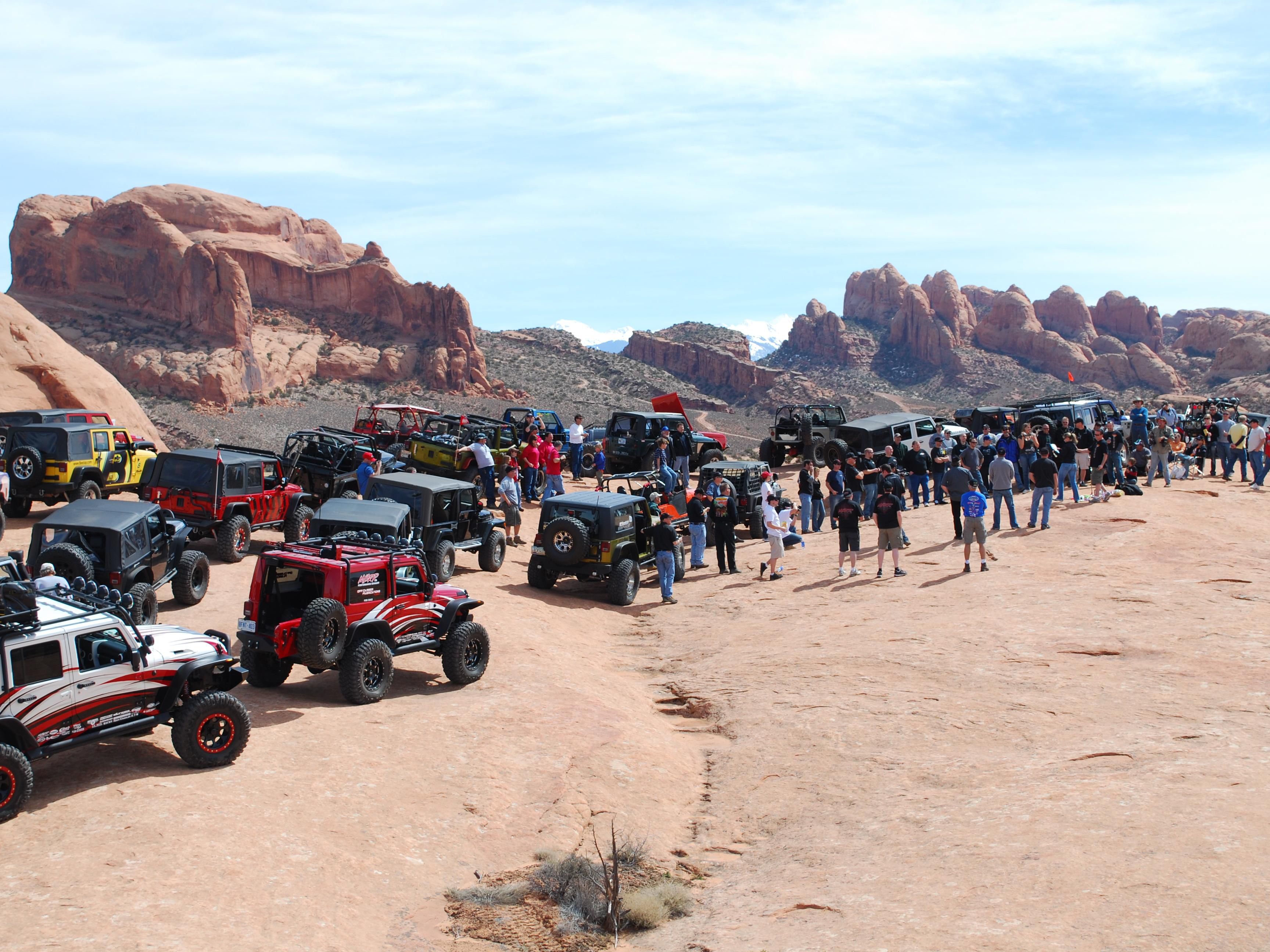 Join thousands of off-road enthusiasts for Moab’s legendary Easter Jeep Safari. Our hotel is just minutes from popular 4x4 trails and downtown events. Whether you drive or spectate, experience the excitement of Utah’s ultimate off-road celebration.