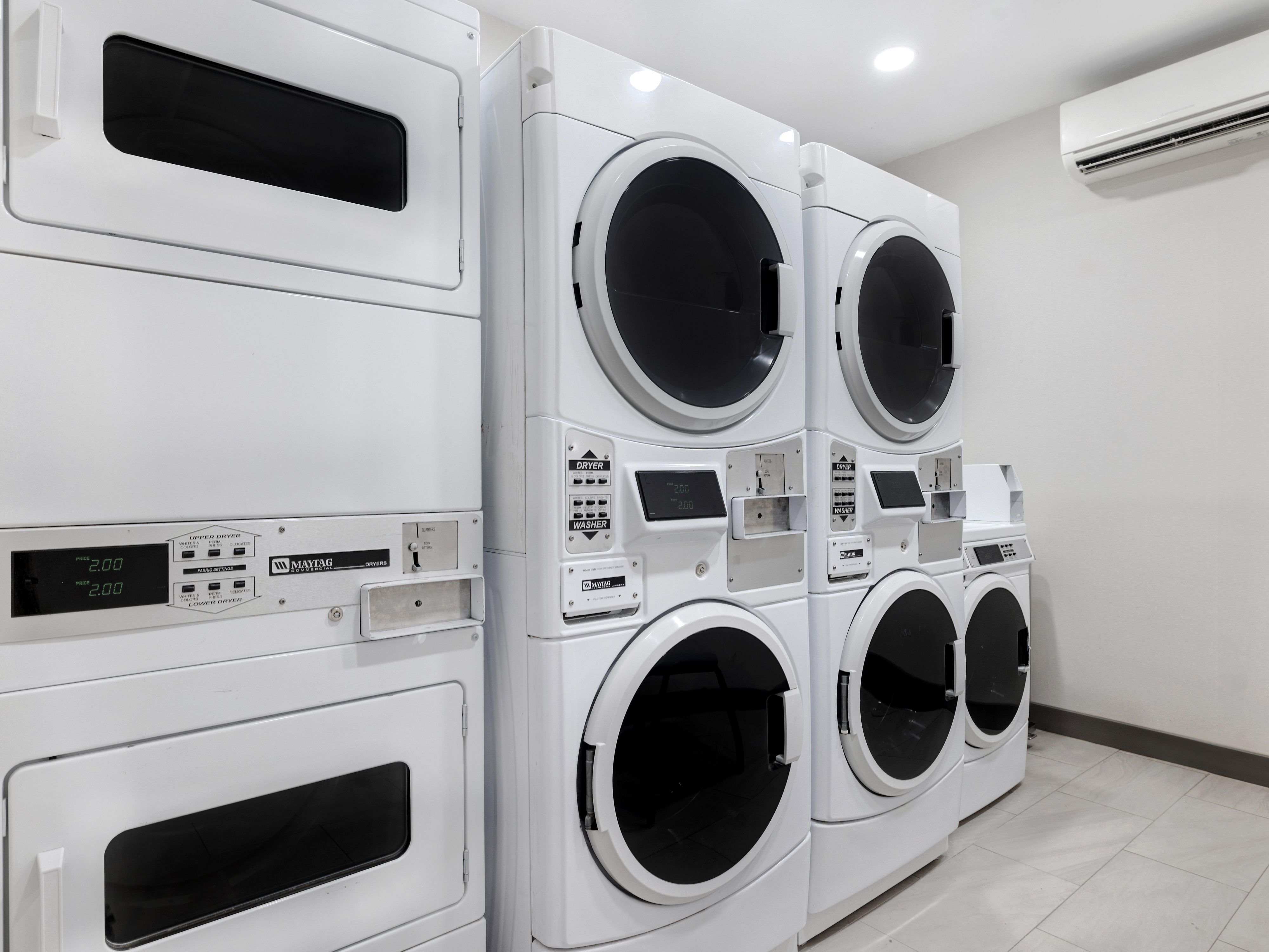 After exploring Arches National Park, Canyonlands, or Moab’s mountain bike trails, refresh your gear in our on-site guest laundry. Wash, dry, and get ready for another day of red rock adventure with the convenience of clean clothes right at our hotel.