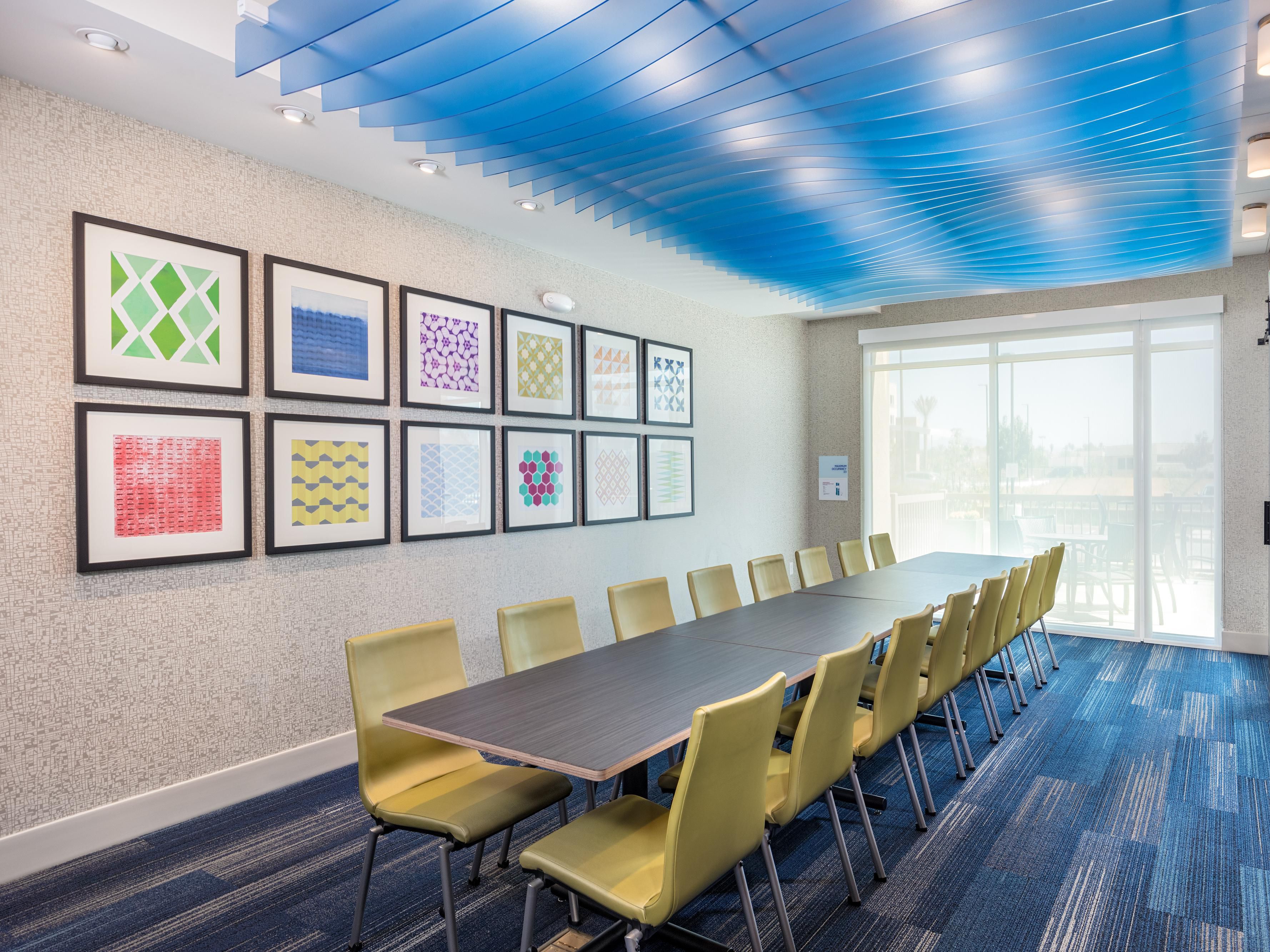 Host small-scale meetings with up to 12 colleagues in our event space. Give dynamic presentations with AV equipment, flip charts, and more available on request. Pens and notepads are provided. We're conveniently located near various distribution locations and Riverside University Health System