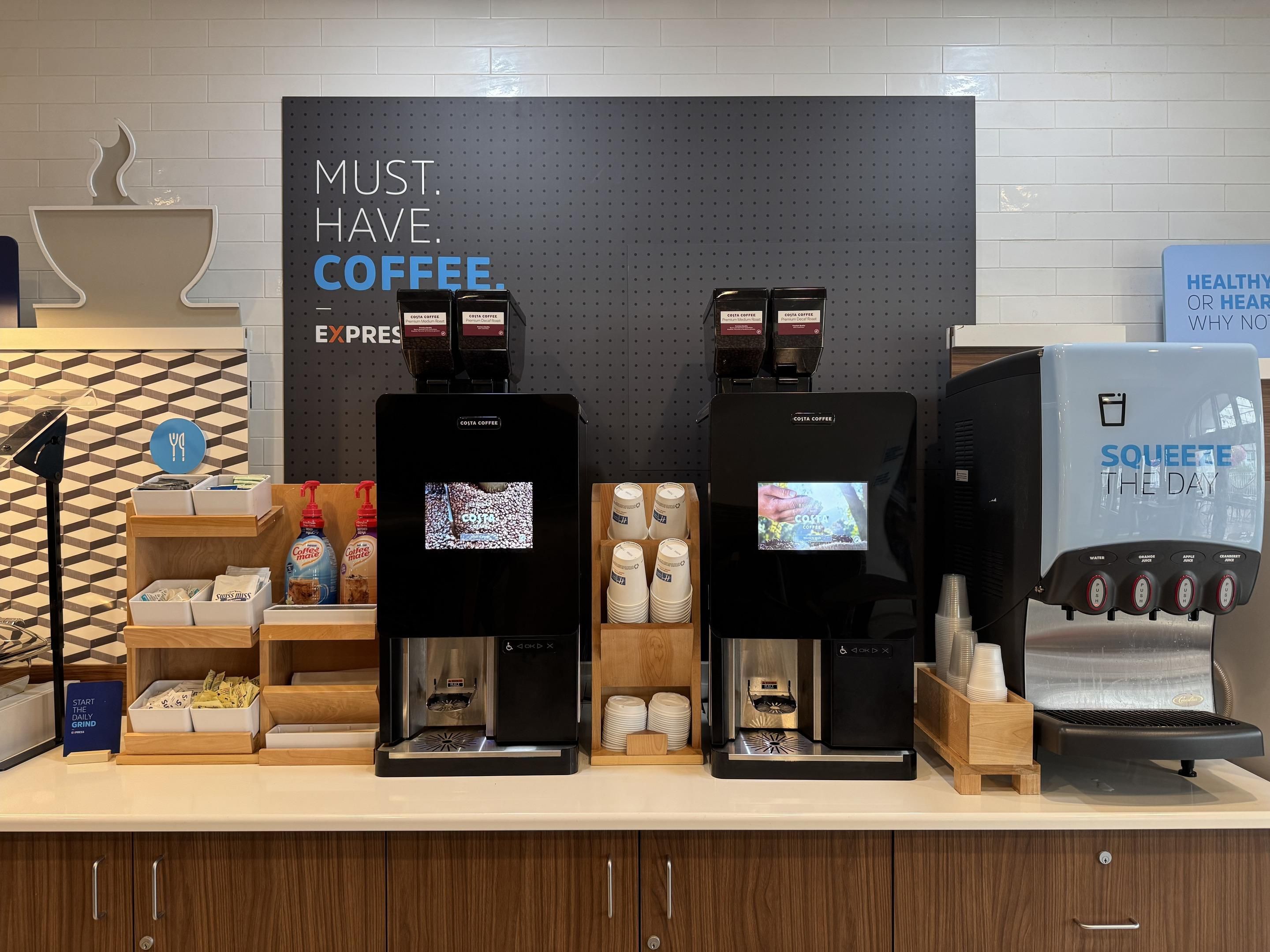 Guests at the Holiday Inn Express & Suites New Braunfels can enjoy 24/7 access to our Costa Coffee bean-to-cup machine. This modern system brews each cup fresh from whole beans, offering both regular and decaf options for a consistently rich, barista-style coffee experience anytime.