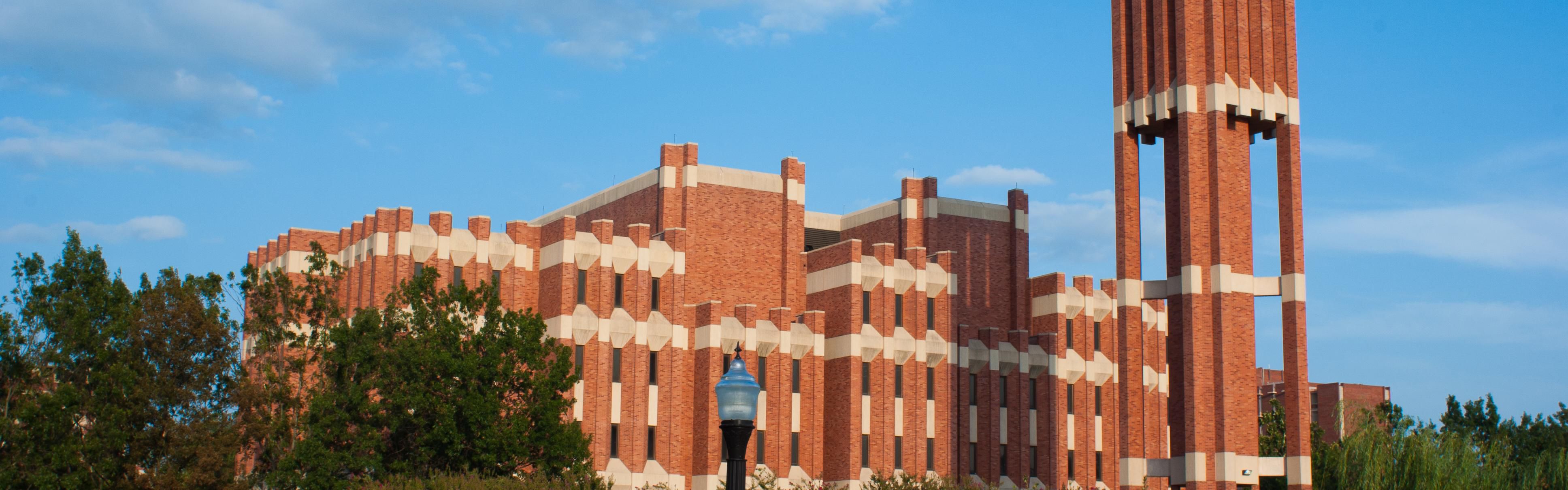 Choose our Norman hotel minutes from the University of Oklahoma